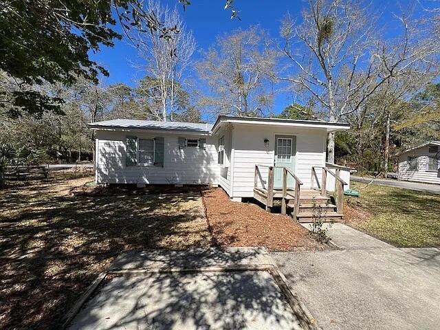T.S. MICHENERS ADDITION - Residential Lease