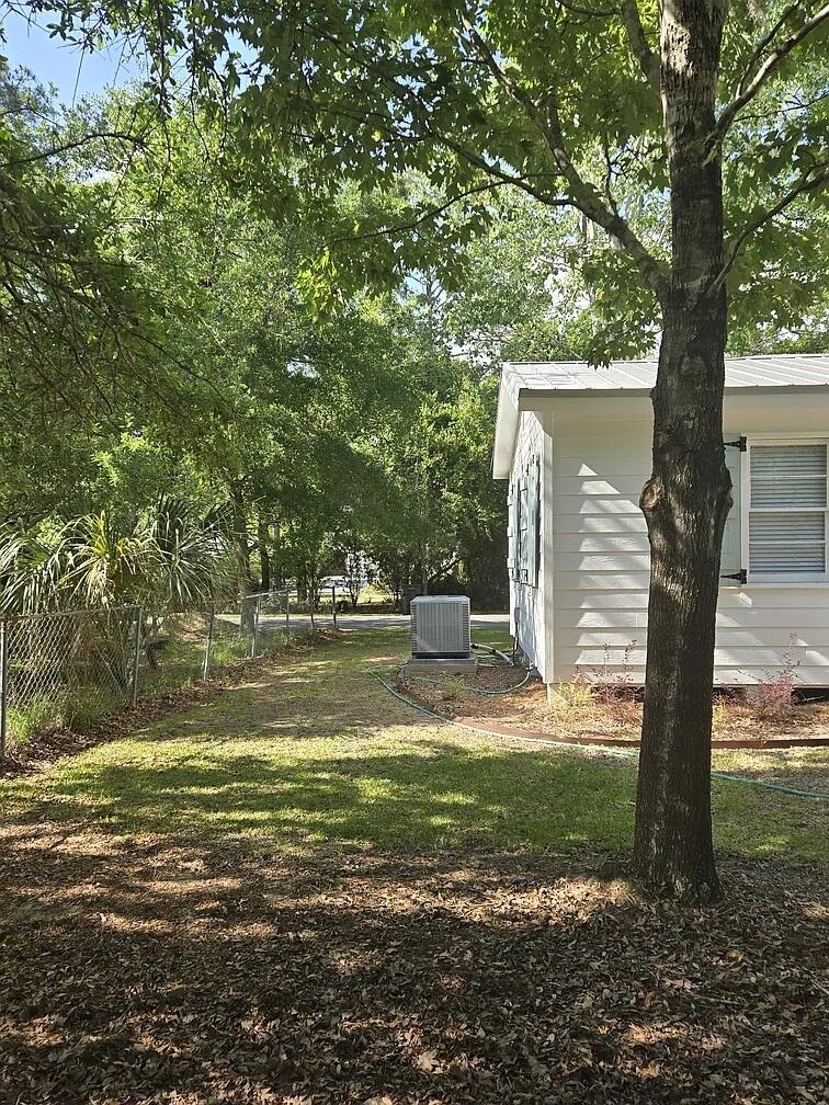 T.S. MICHENERS ADDITION - Residential Lease