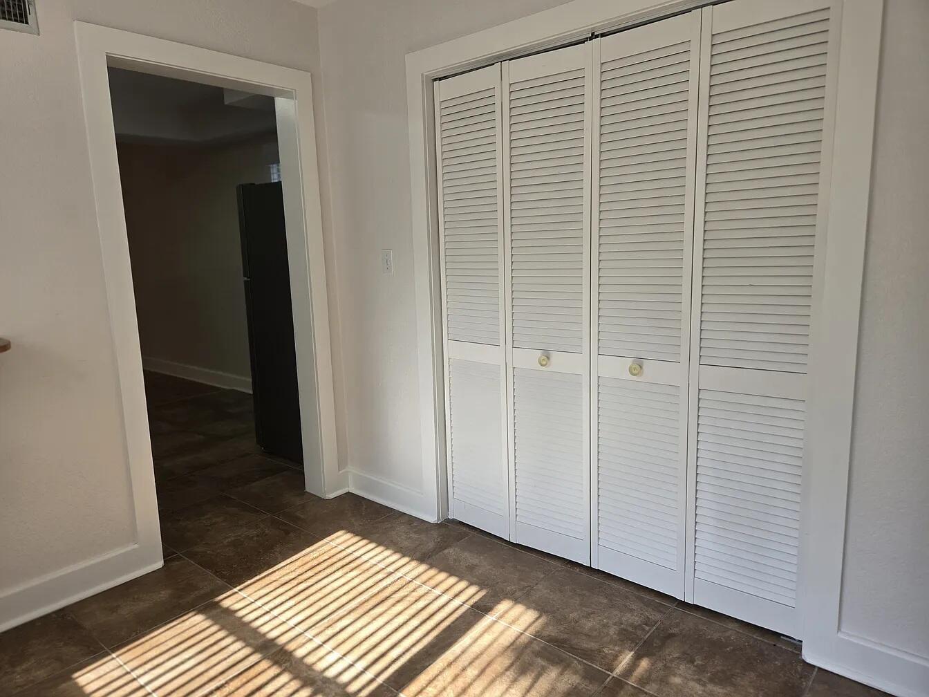 T.S. MICHENERS ADDITION - Residential Lease