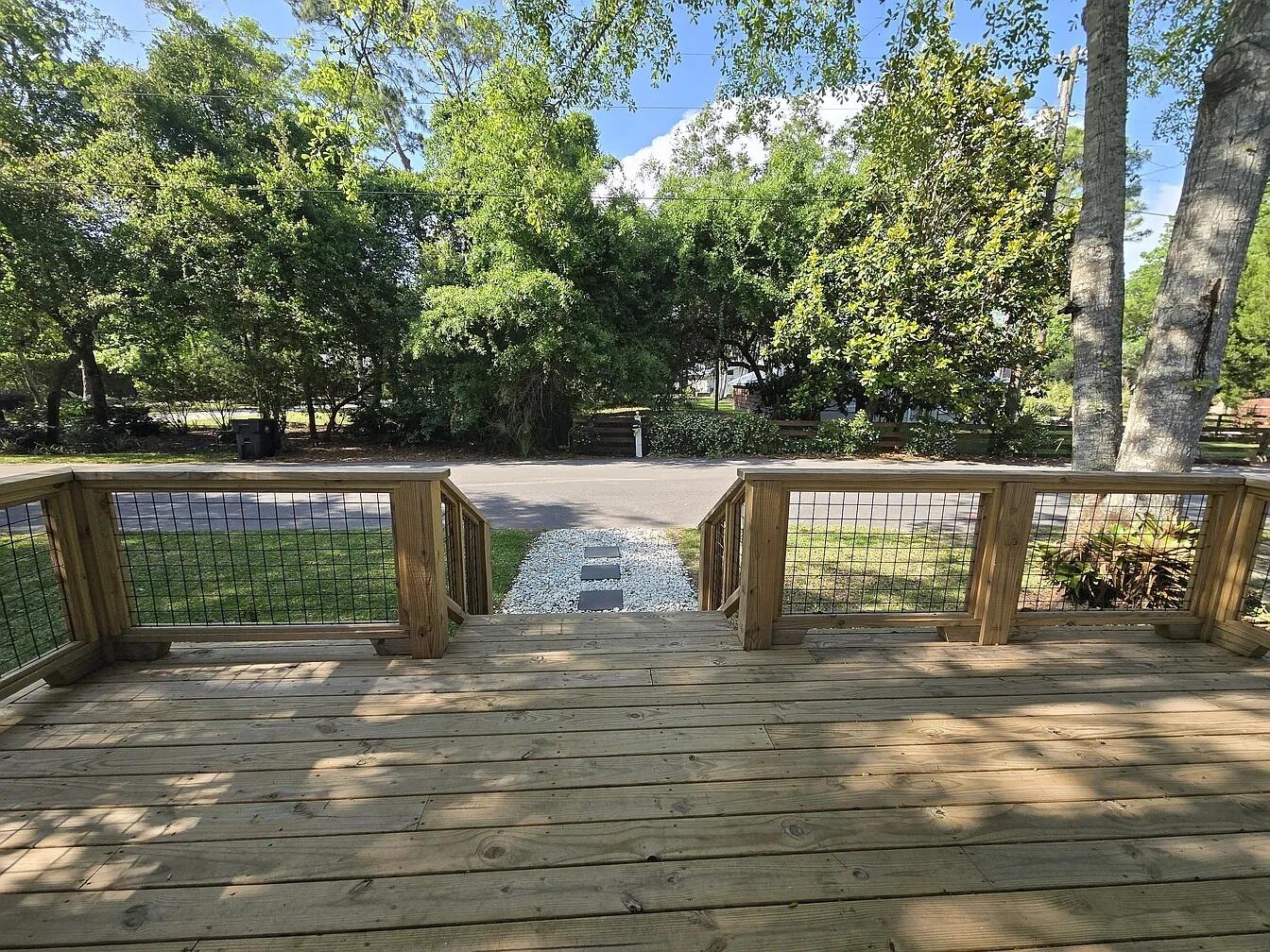 T.S. MICHENERS ADDITION - Residential Lease