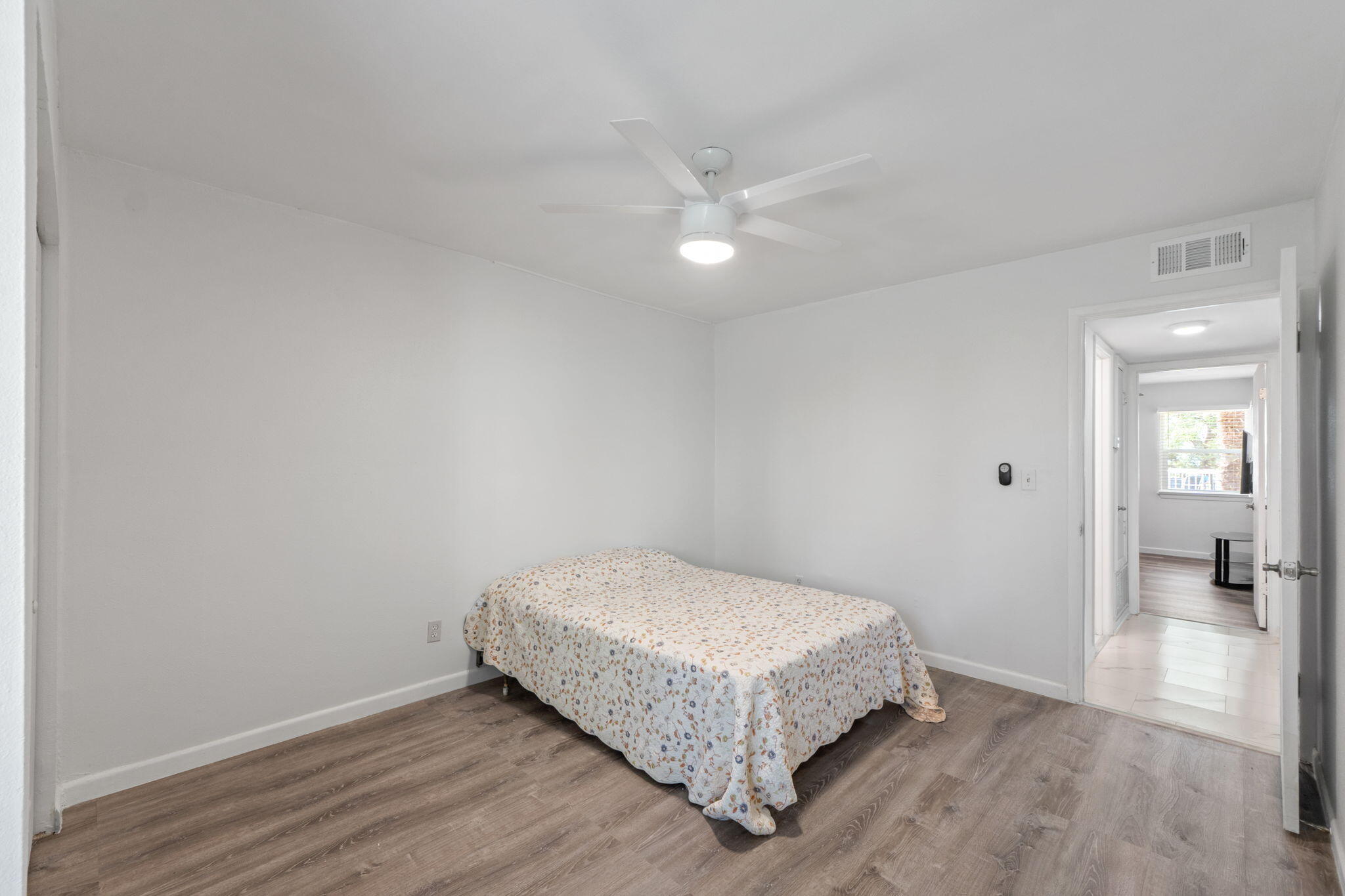 CEDARS CONDO - Residential