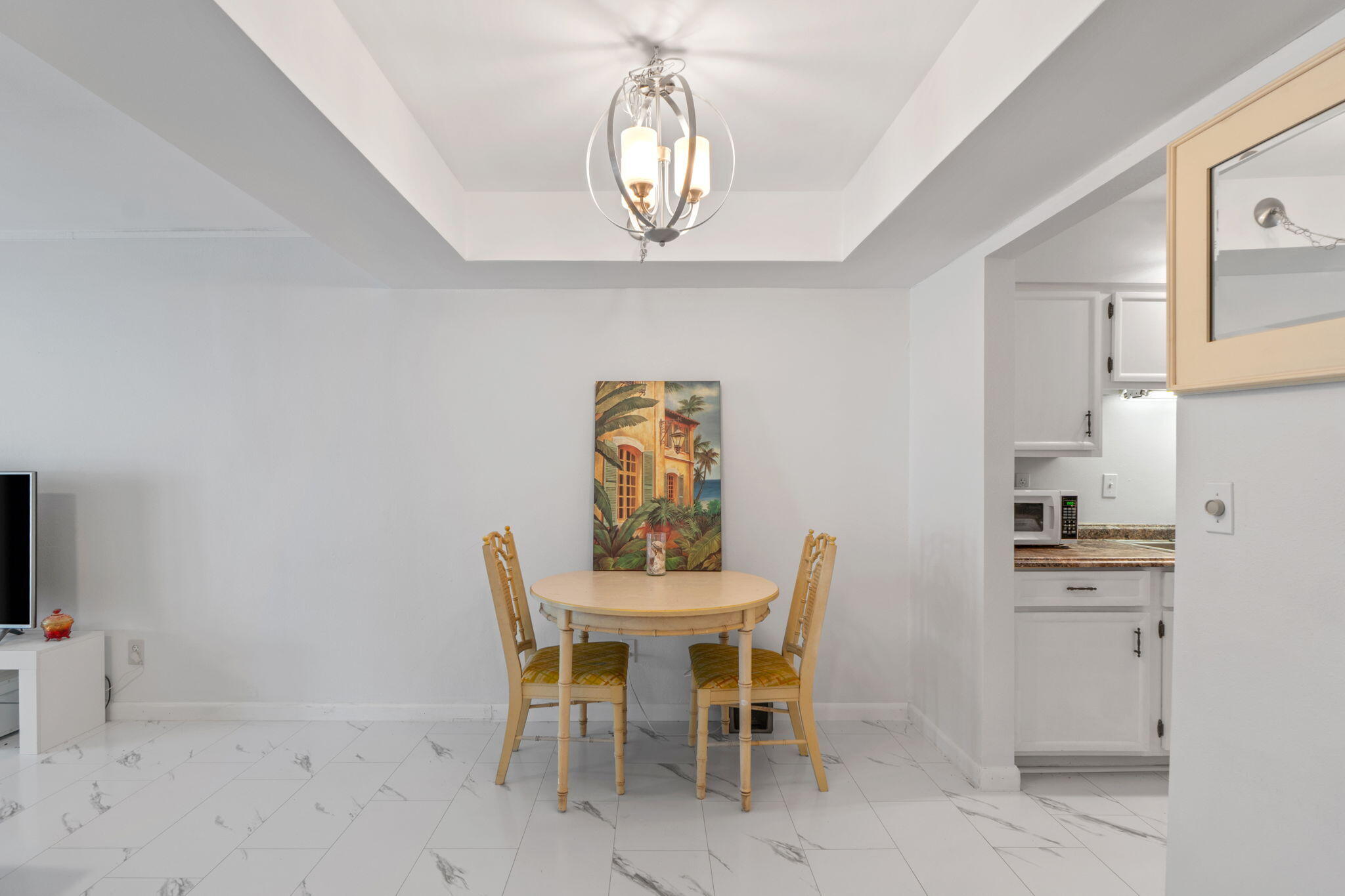 CEDARS CONDO - Residential