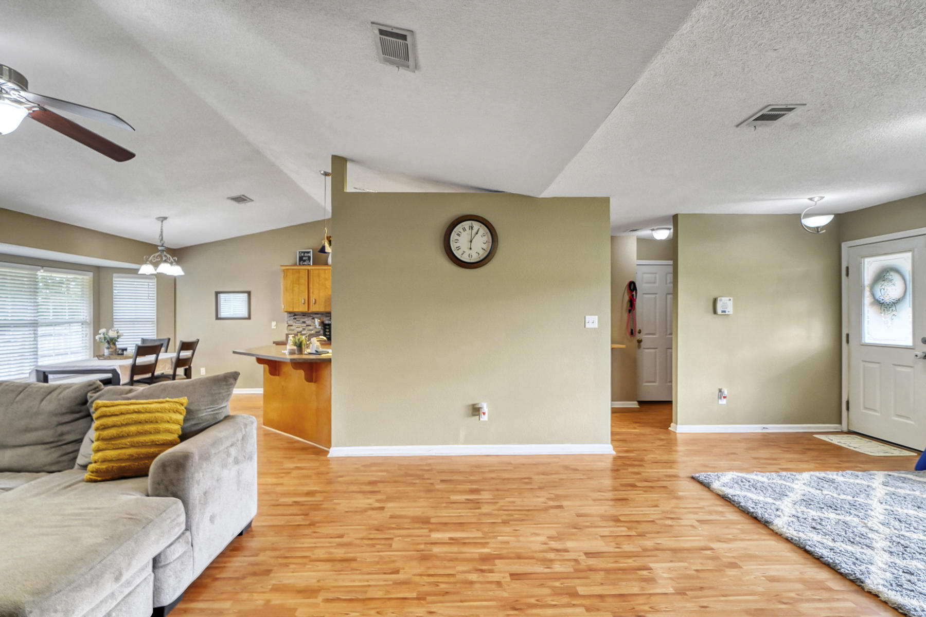 WINDSOR VILLAGE - Residential