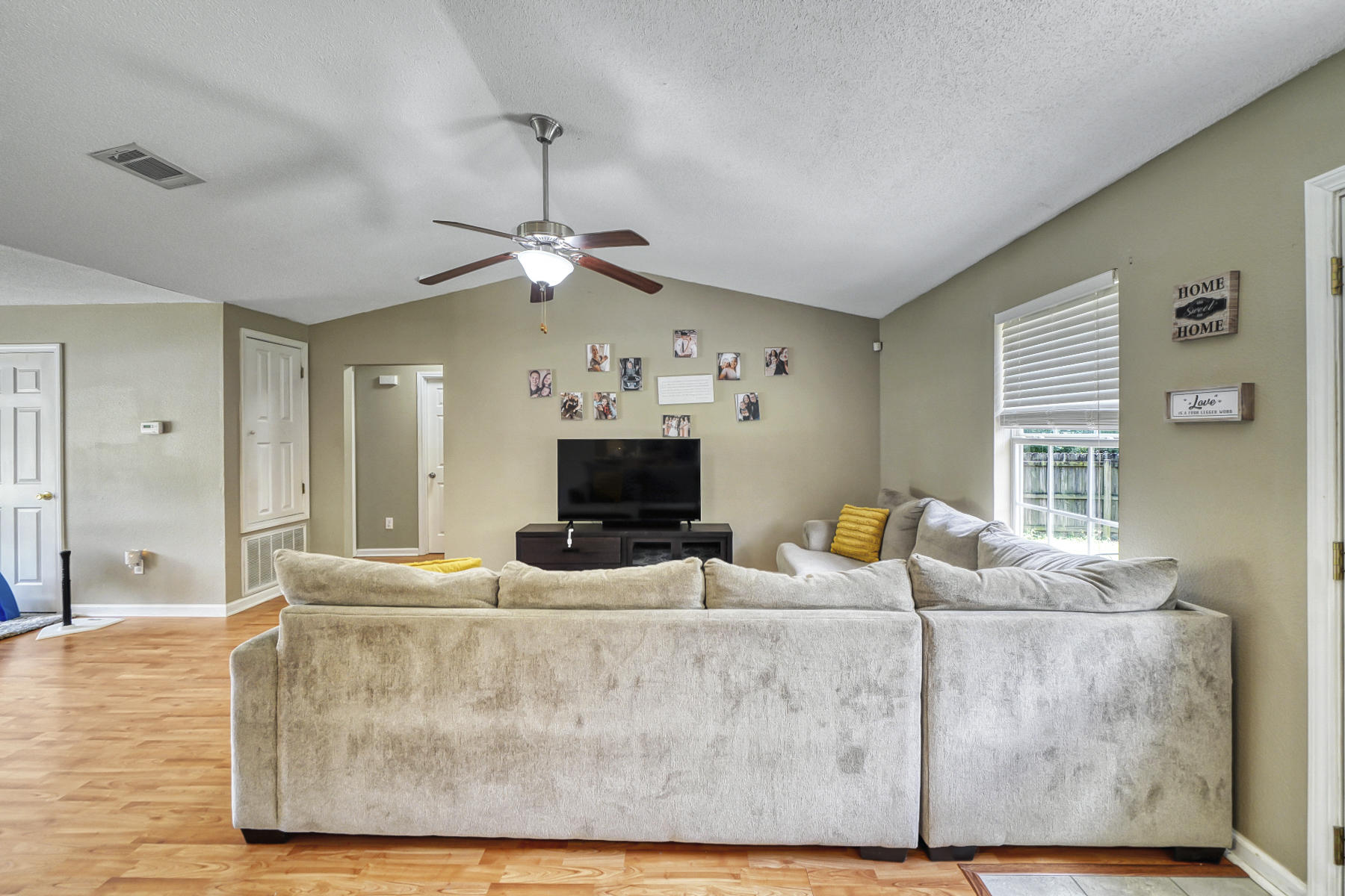 WINDSOR VILLAGE - Residential