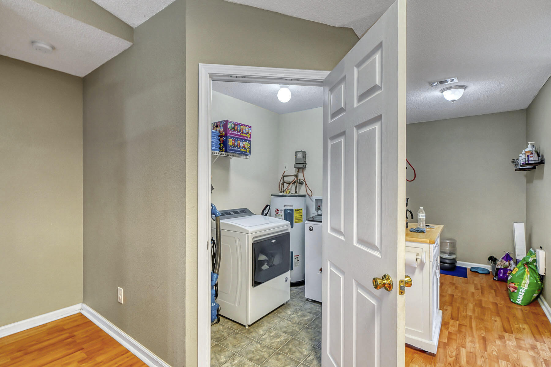 WINDSOR VILLAGE - Residential