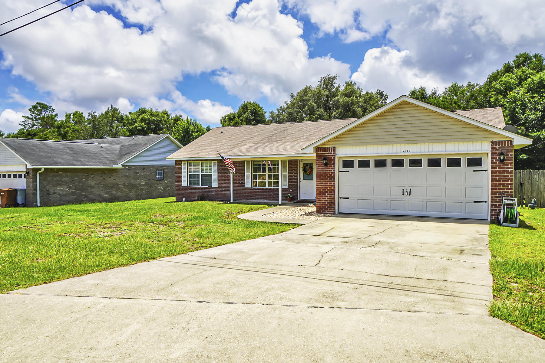 WINDSOR VILLAGE - Residential