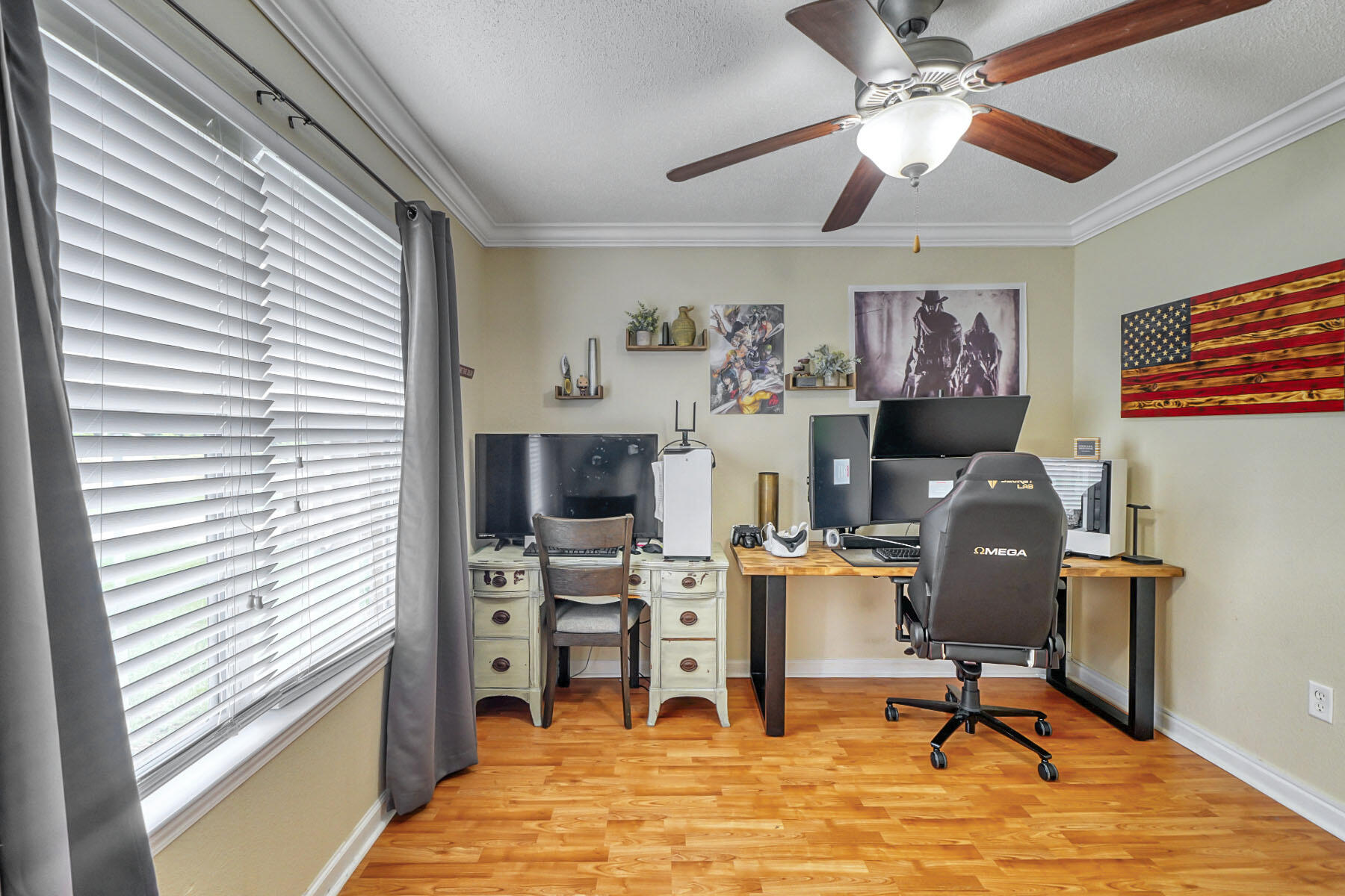 WINDSOR VILLAGE - Residential