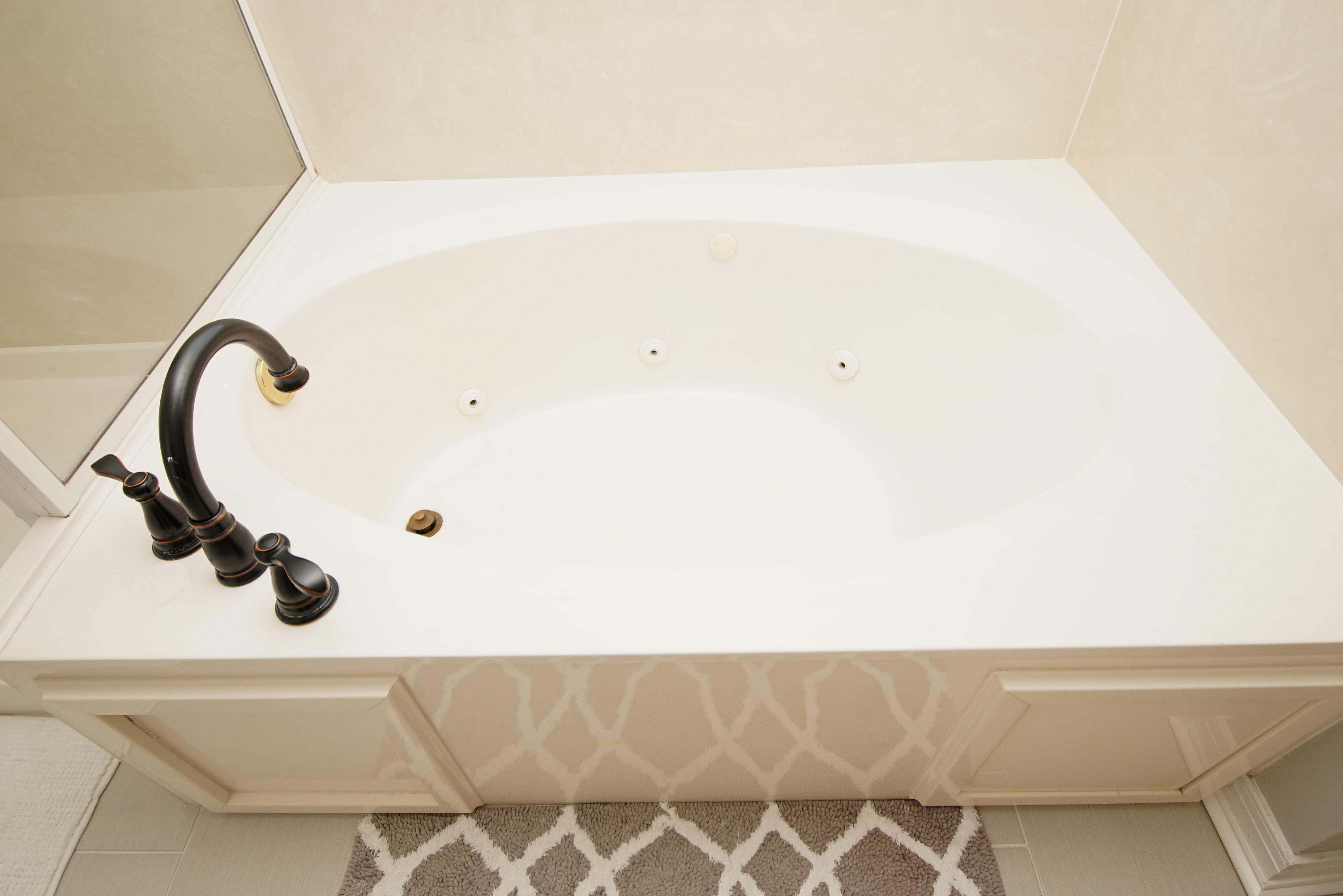 PARISH PINES - Residential