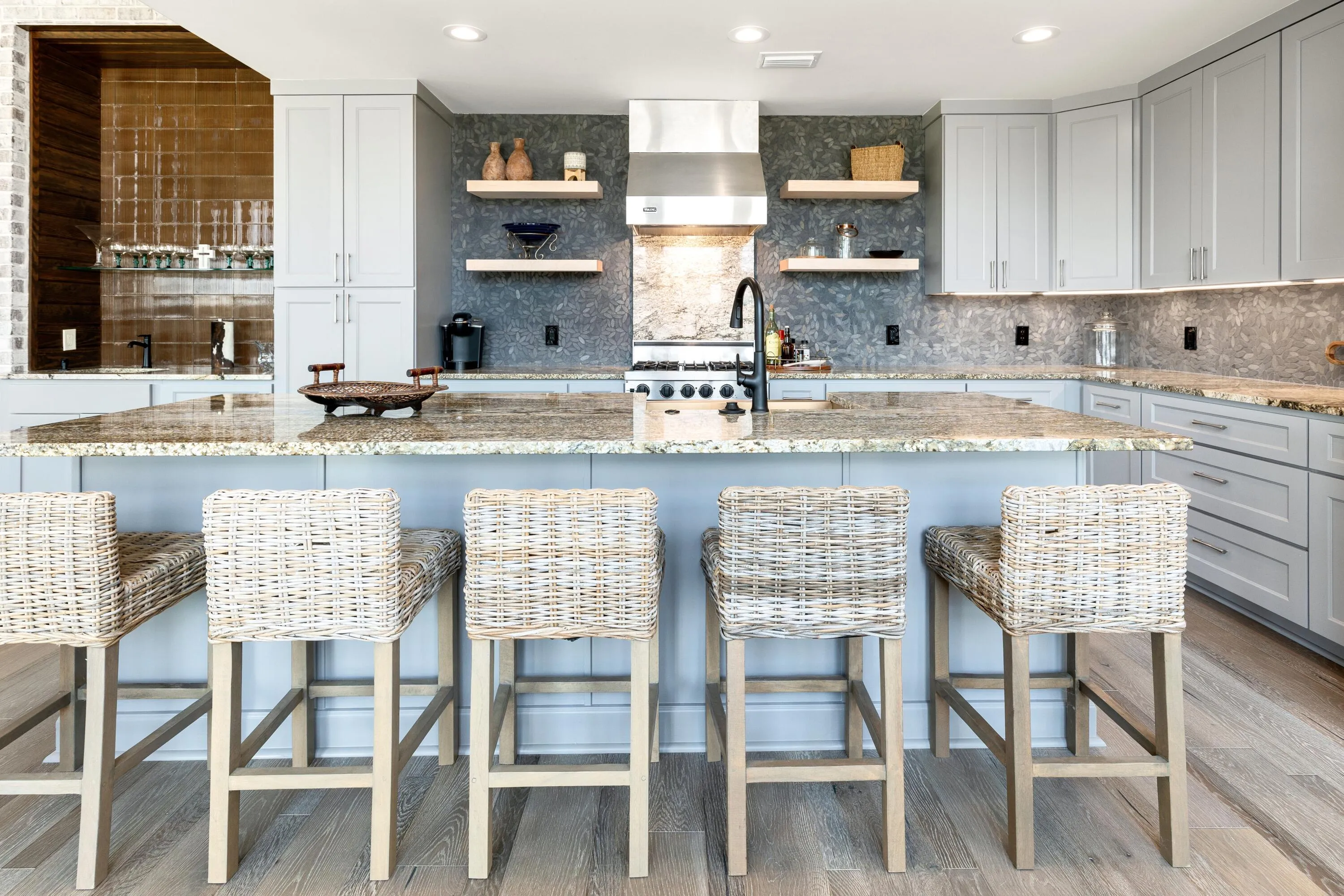 Ponce De Leon, Florida 32455, United States, 6 Bedrooms Bedrooms, ,7 BathroomsBathrooms,Residential,Active,215022