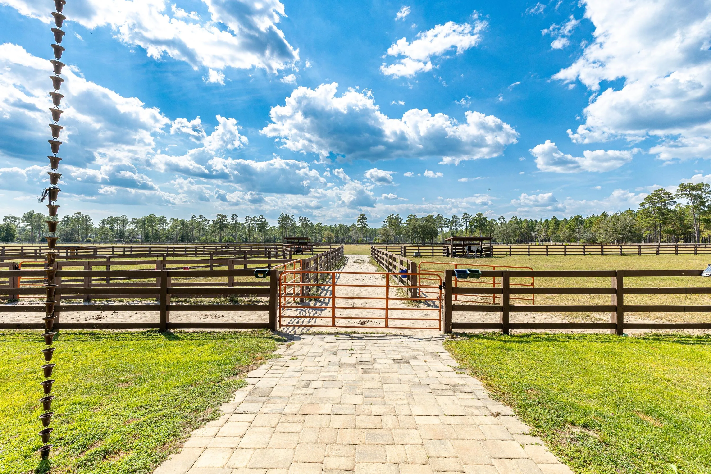 Ponce De Leon, Florida 32455, United States, 6 Bedrooms Bedrooms, ,7 BathroomsBathrooms,Residential,Active,215022