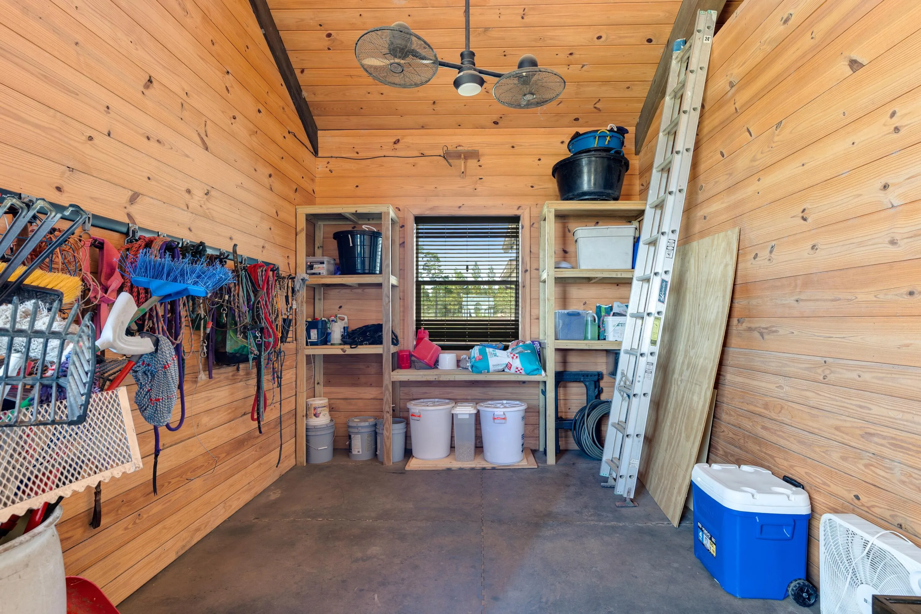 Ponce De Leon, Florida 32455, United States, 6 Bedrooms Bedrooms, ,7 BathroomsBathrooms,Residential,Active,215022