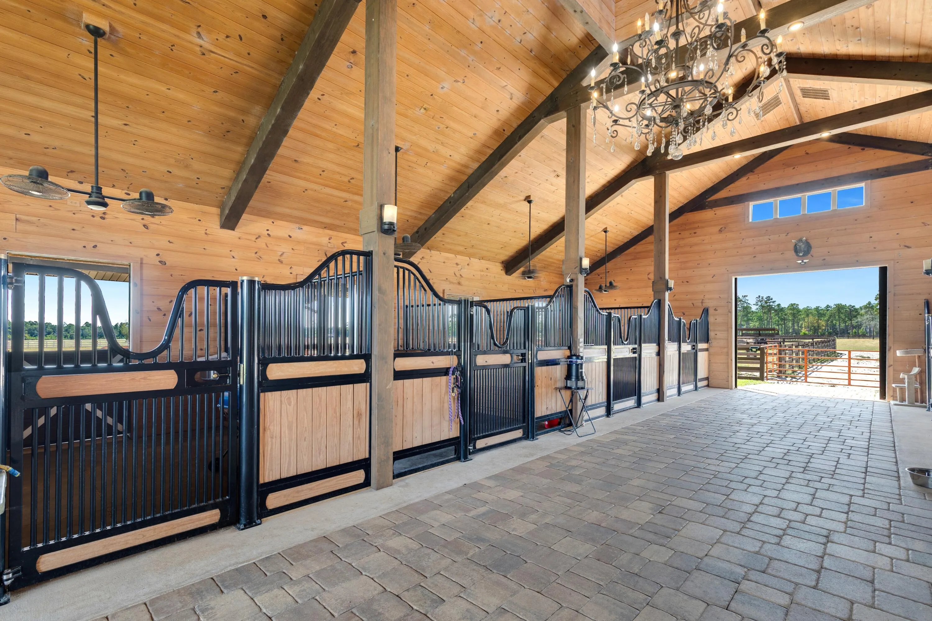 Ponce De Leon, Florida 32455, United States, 6 Bedrooms Bedrooms, ,7 BathroomsBathrooms,Residential,Active,215022