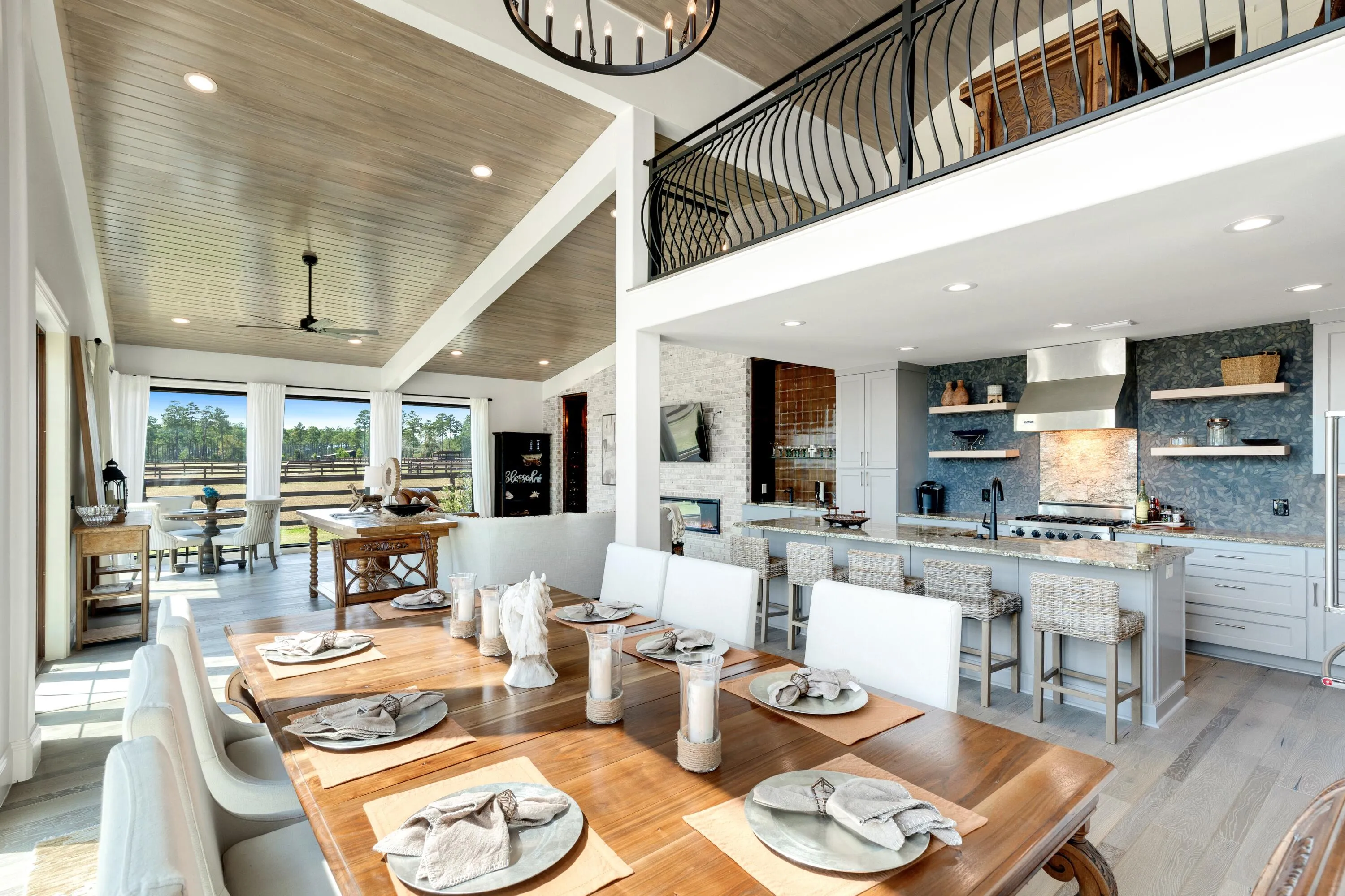 Ponce De Leon, Florida 32455, United States, 6 Bedrooms Bedrooms, ,7 BathroomsBathrooms,Residential,Active,215022