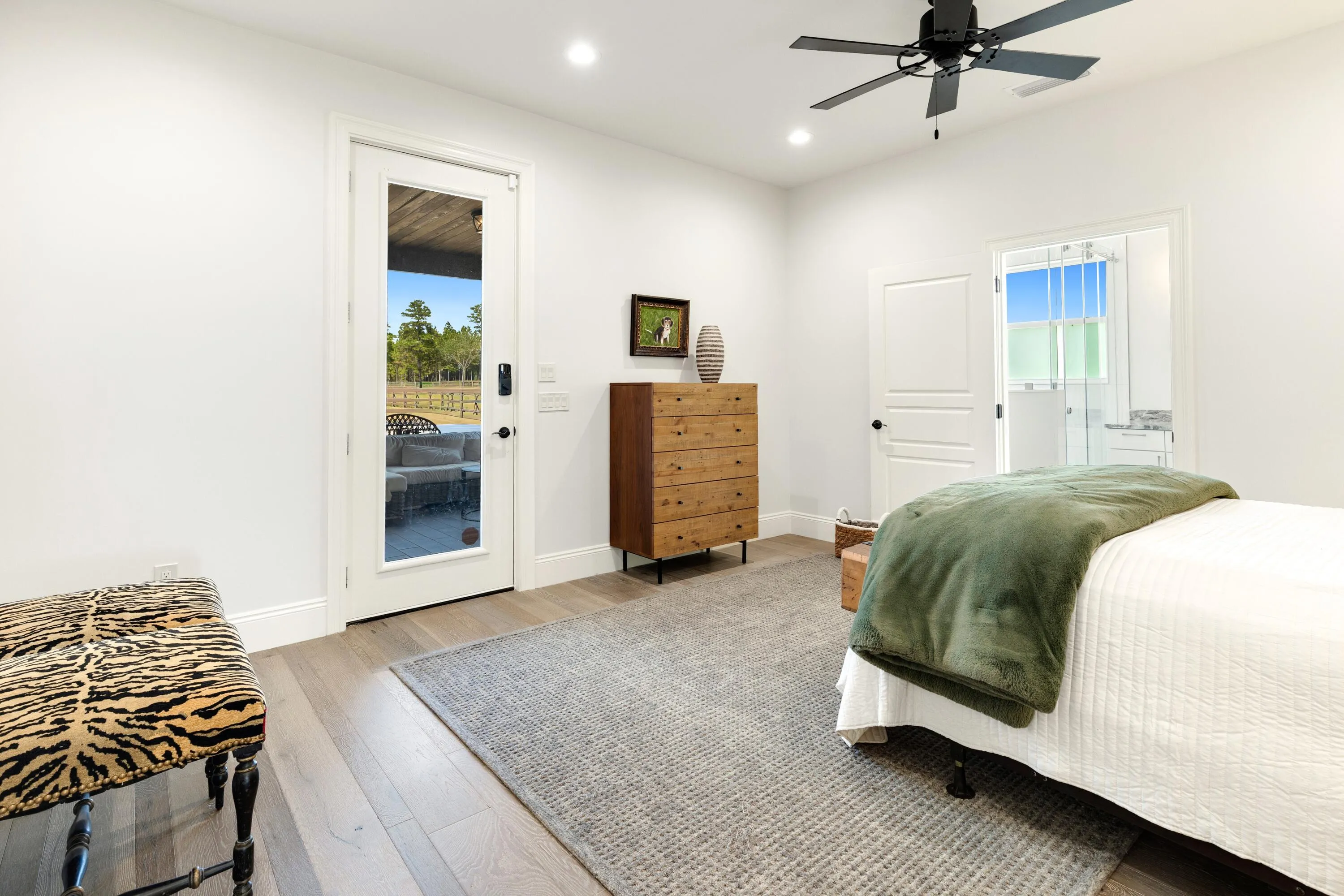 Ponce De Leon, Florida 32455, United States, 6 Bedrooms Bedrooms, ,7 BathroomsBathrooms,Residential,Active,215022