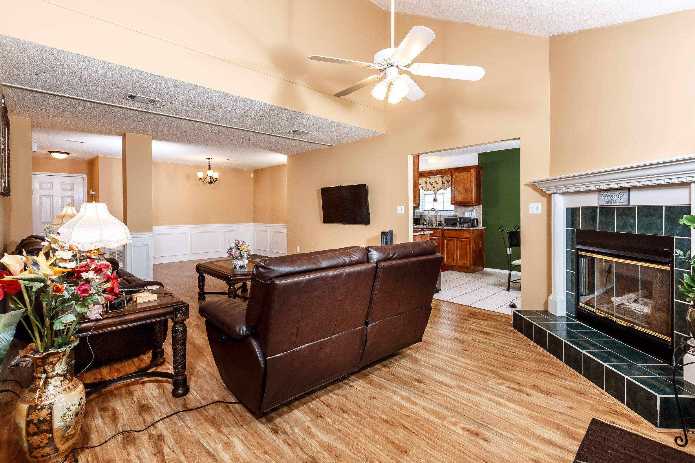 HUNTERS RUN S/D - Residential