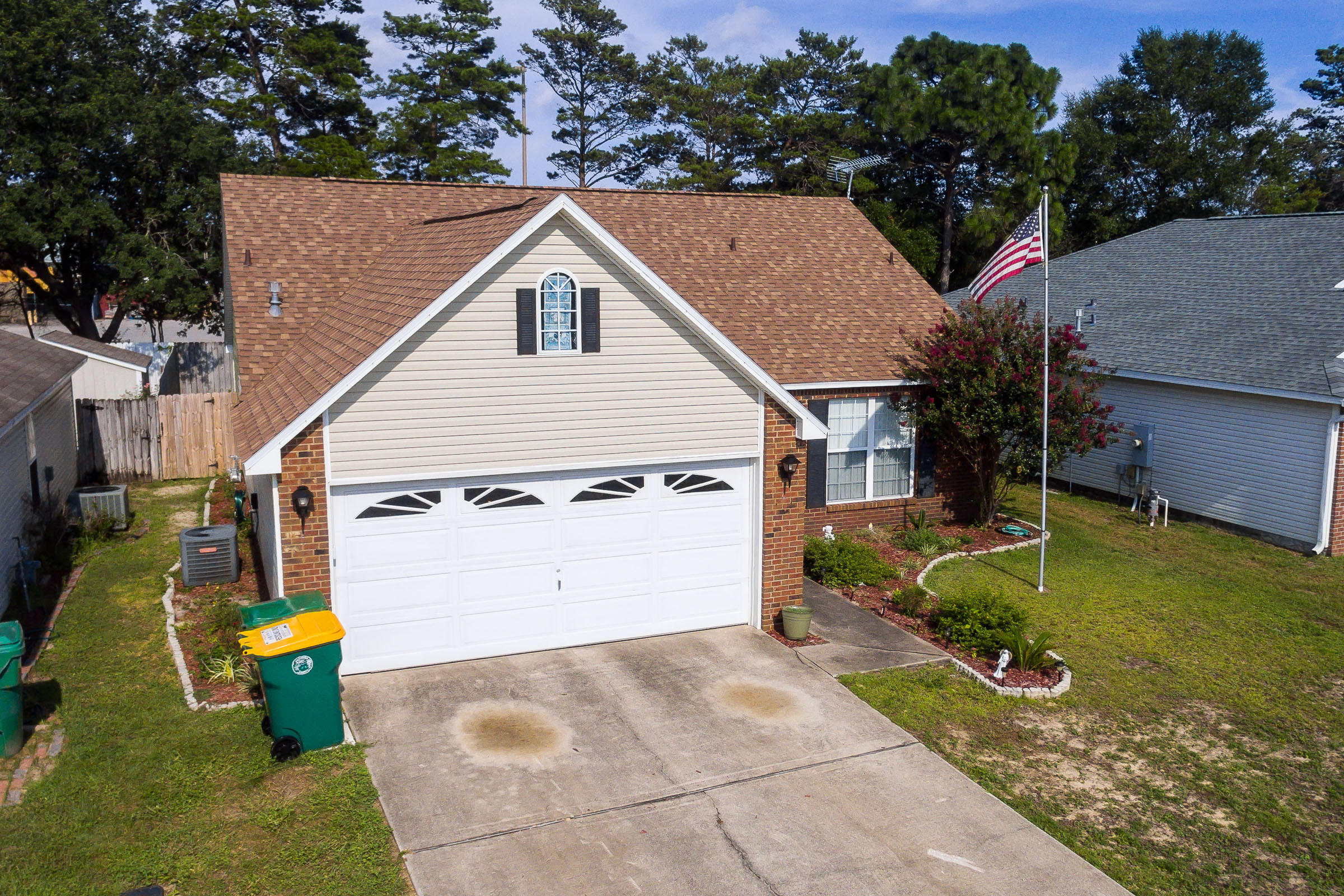 HUNTERS RUN S/D - Residential