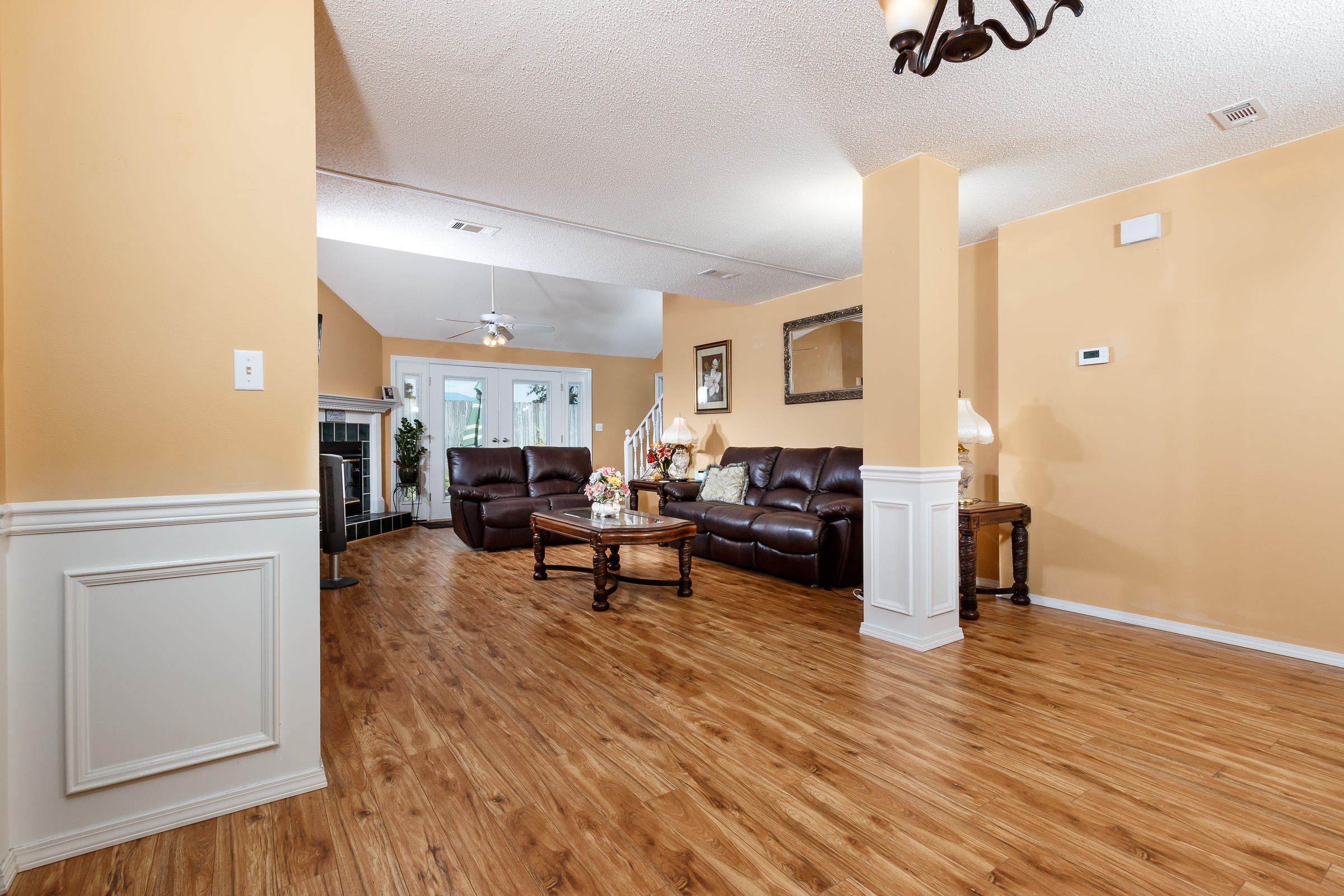 HUNTERS RUN S/D - Residential