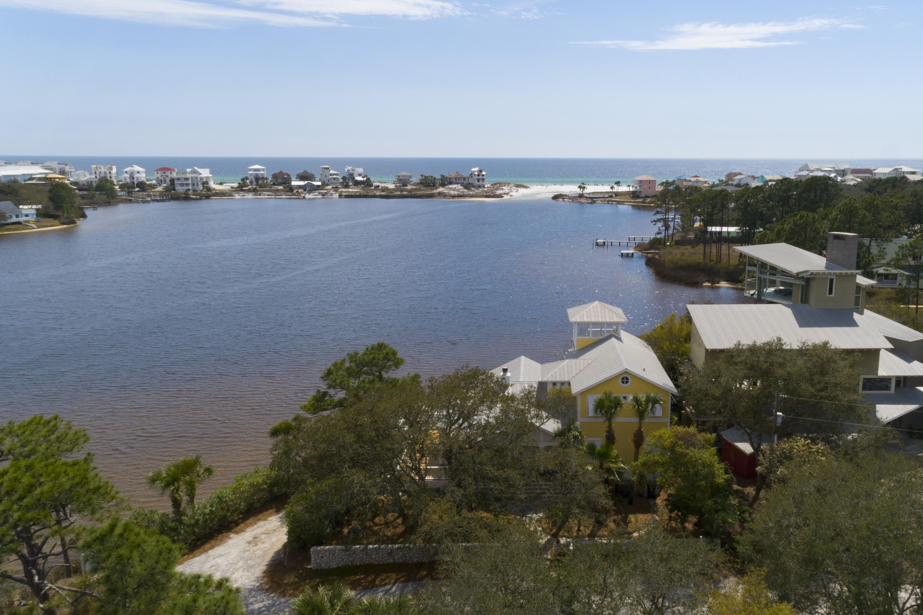 EASTERN LAKE S/D - Residential