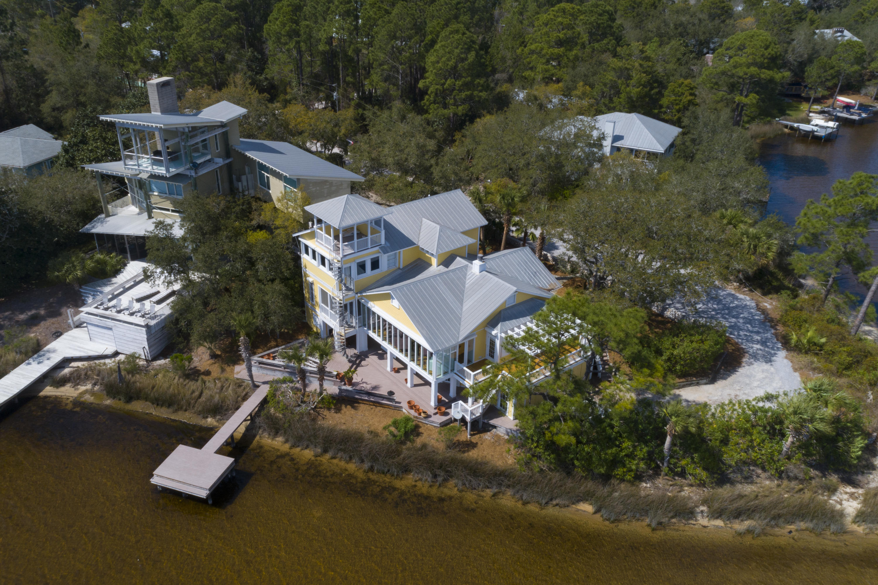 EASTERN LAKE S/D - Residential