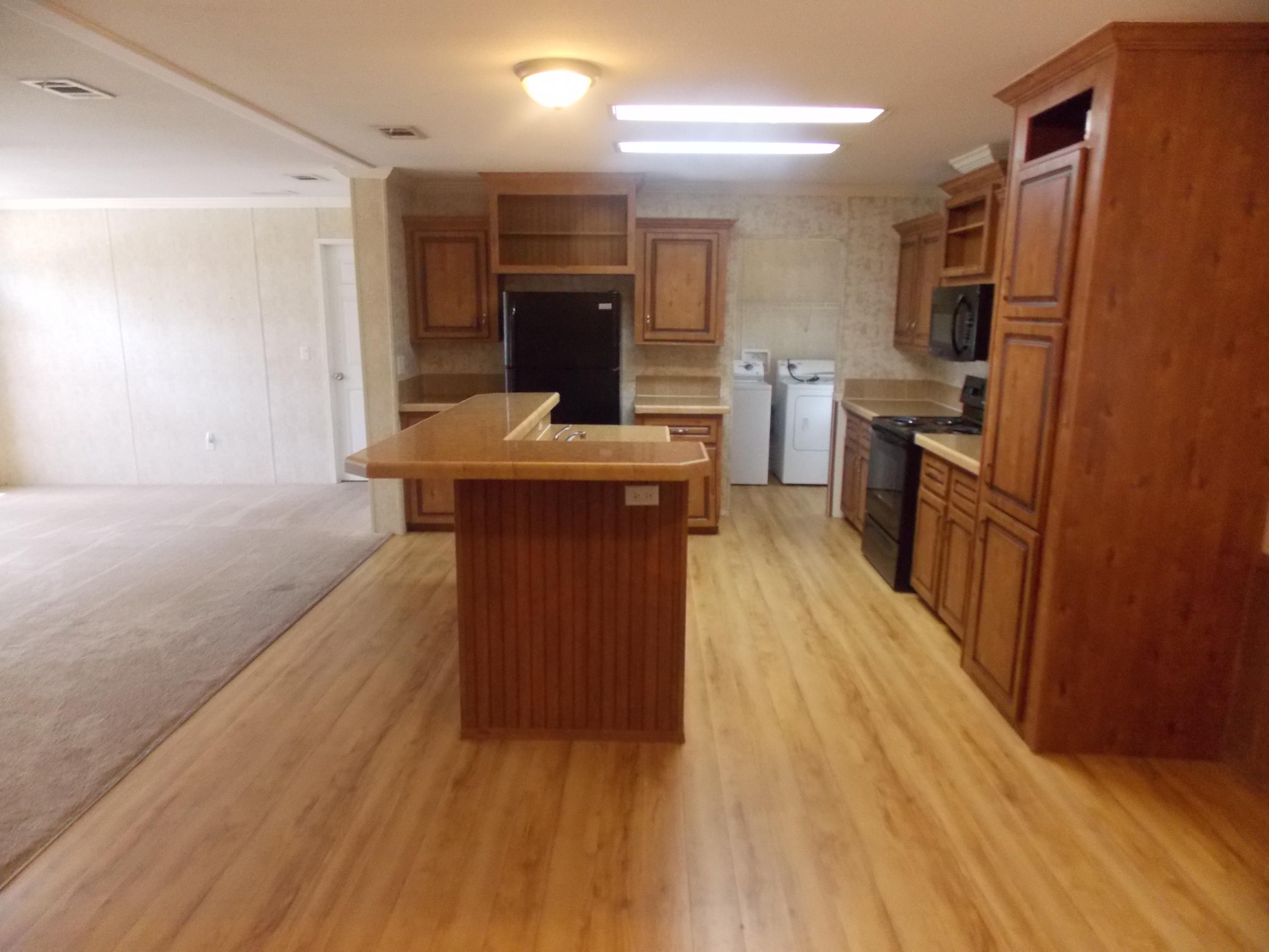 BAYSHORE S/D - Residential Lease