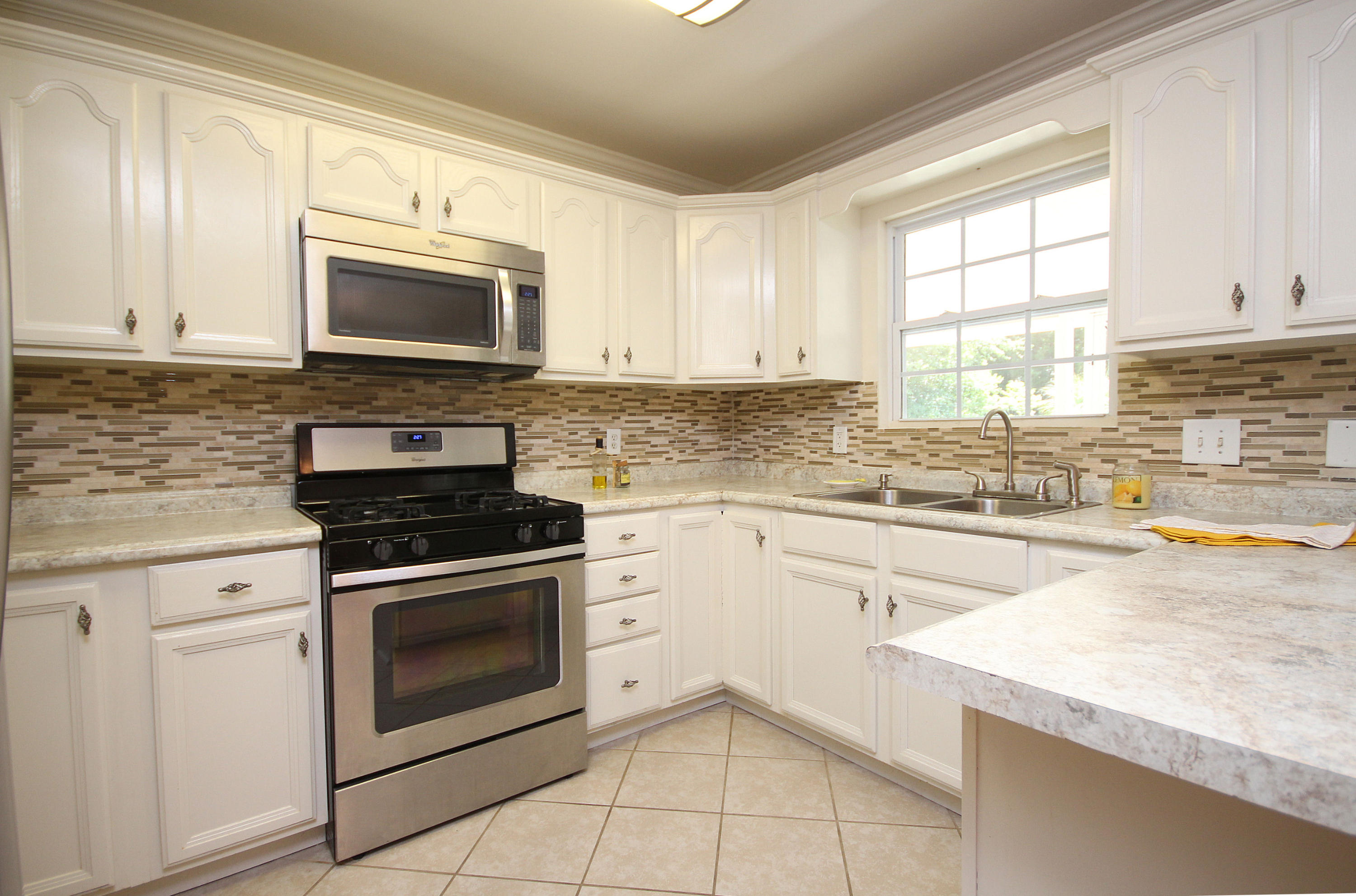 BAYOU WOODS - Residential