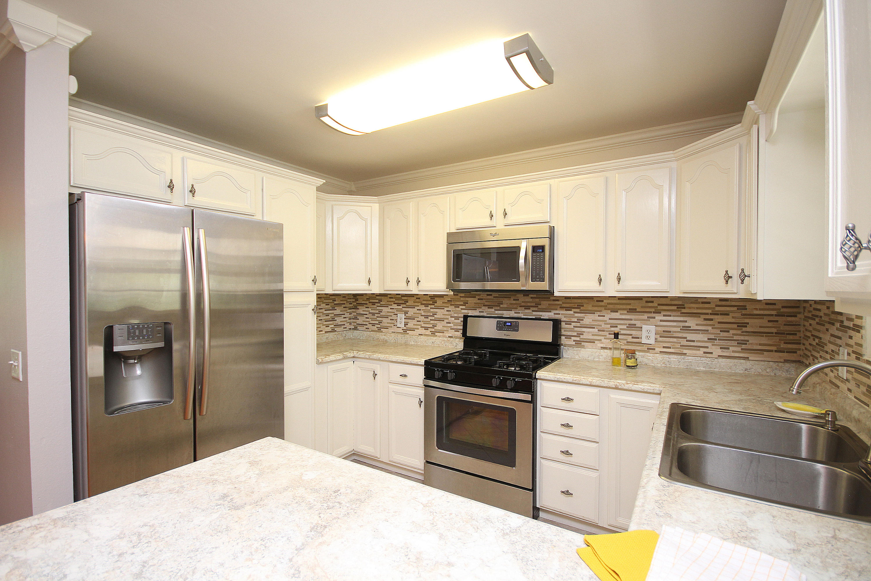 BAYOU WOODS - Residential