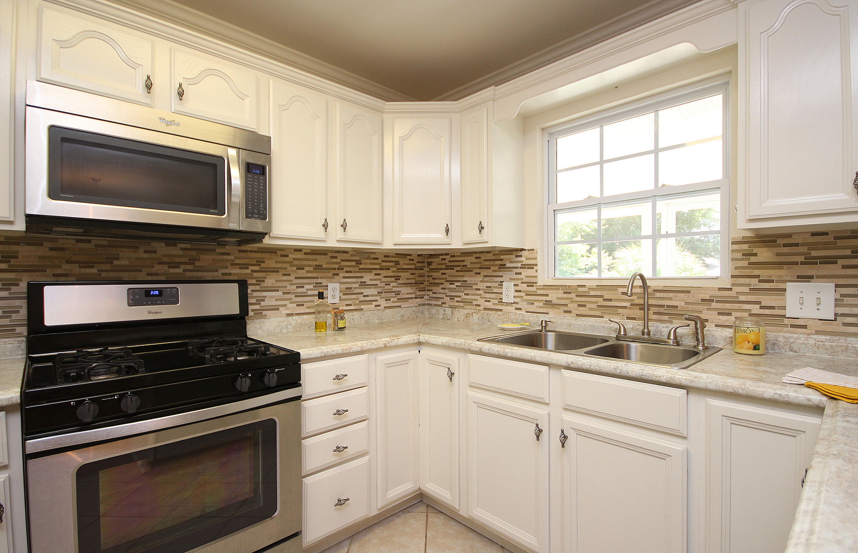 BAYOU WOODS - Residential