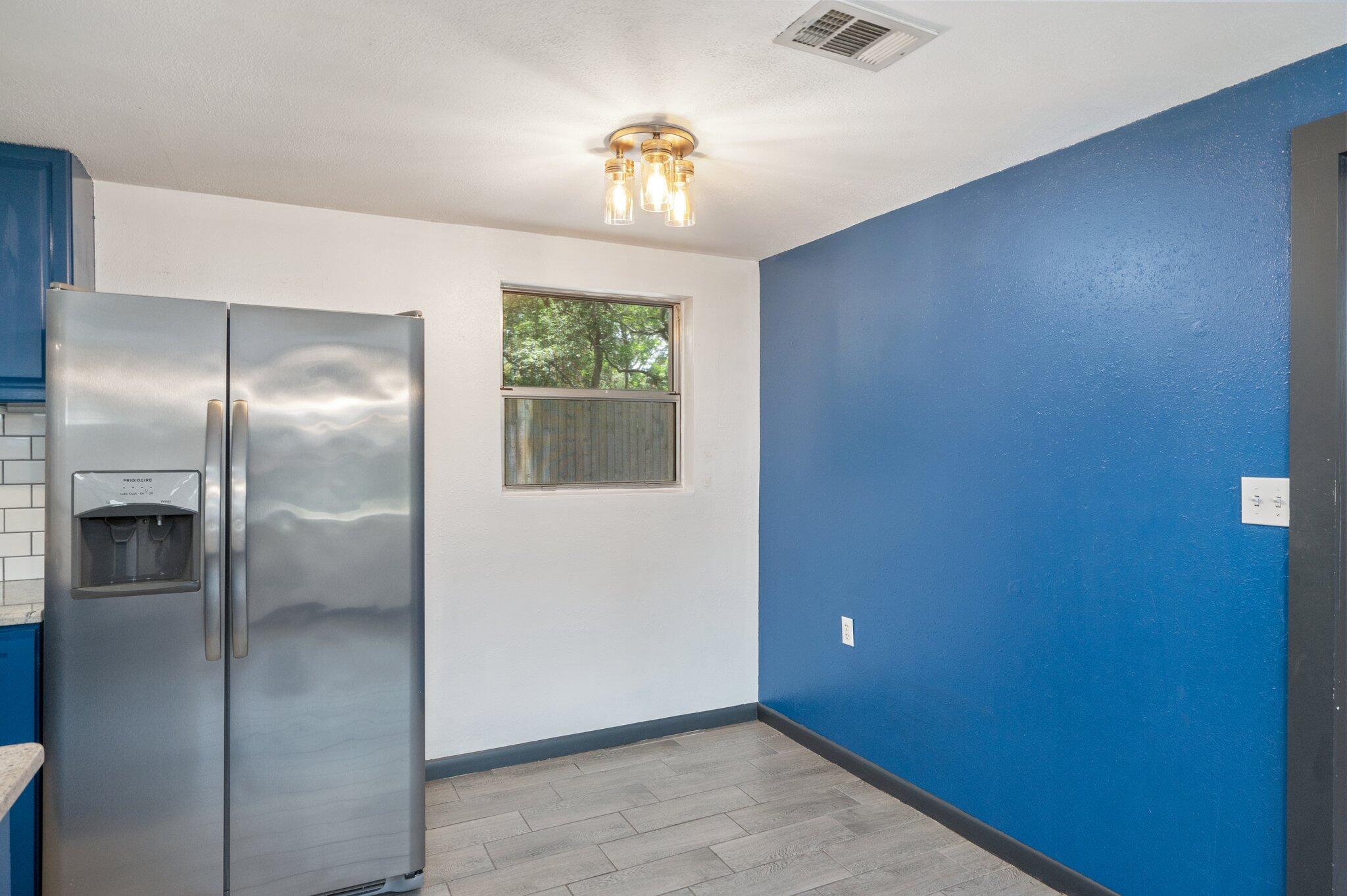 BRADYS S/D - Residential Lease