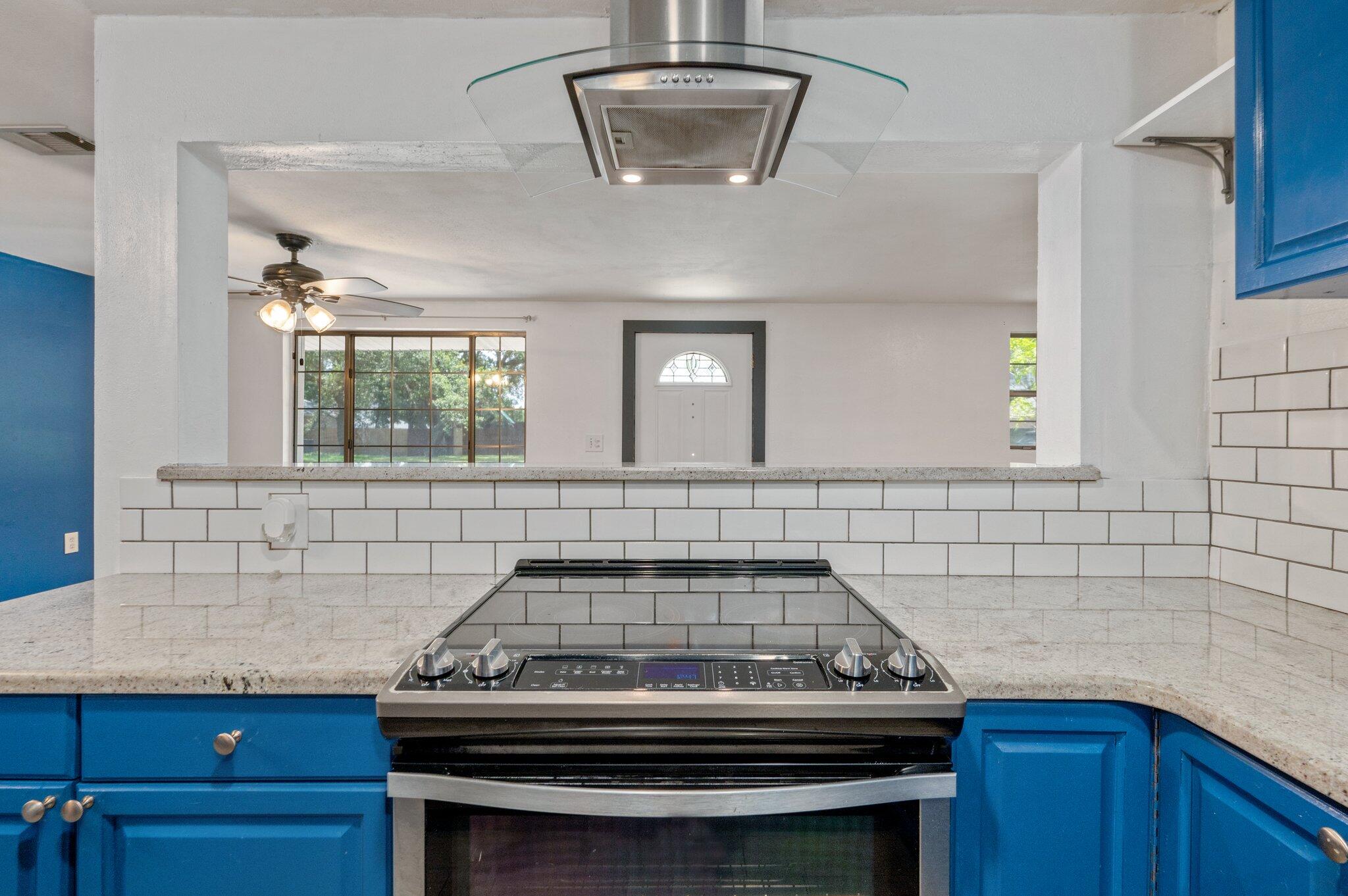 BRADYS S/D - Residential Lease