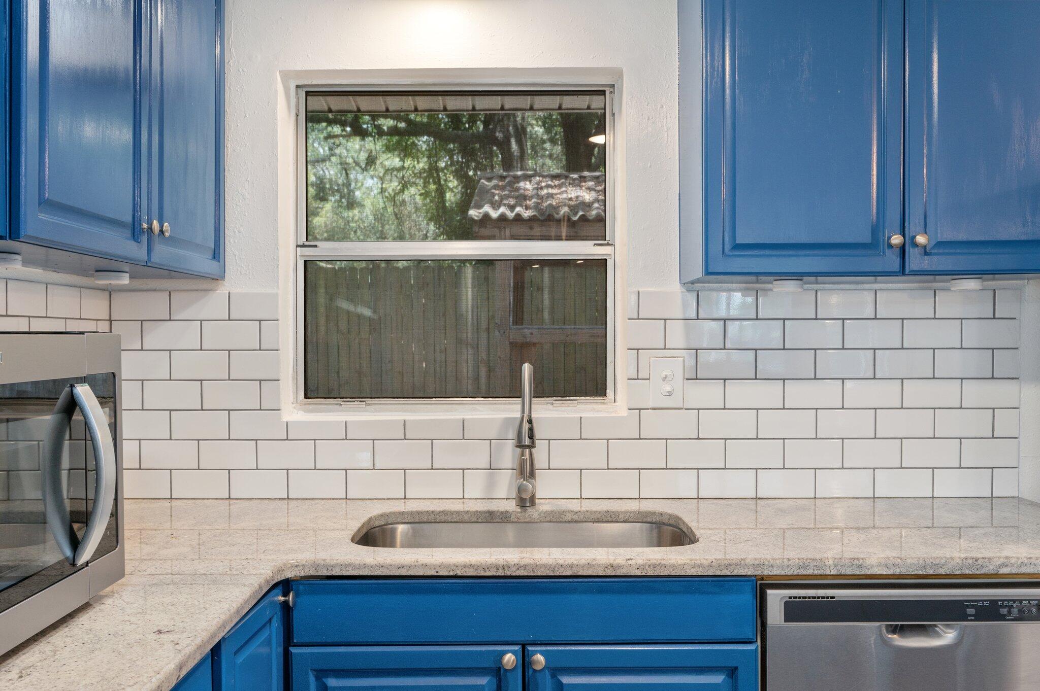 BRADYS S/D - Residential Lease