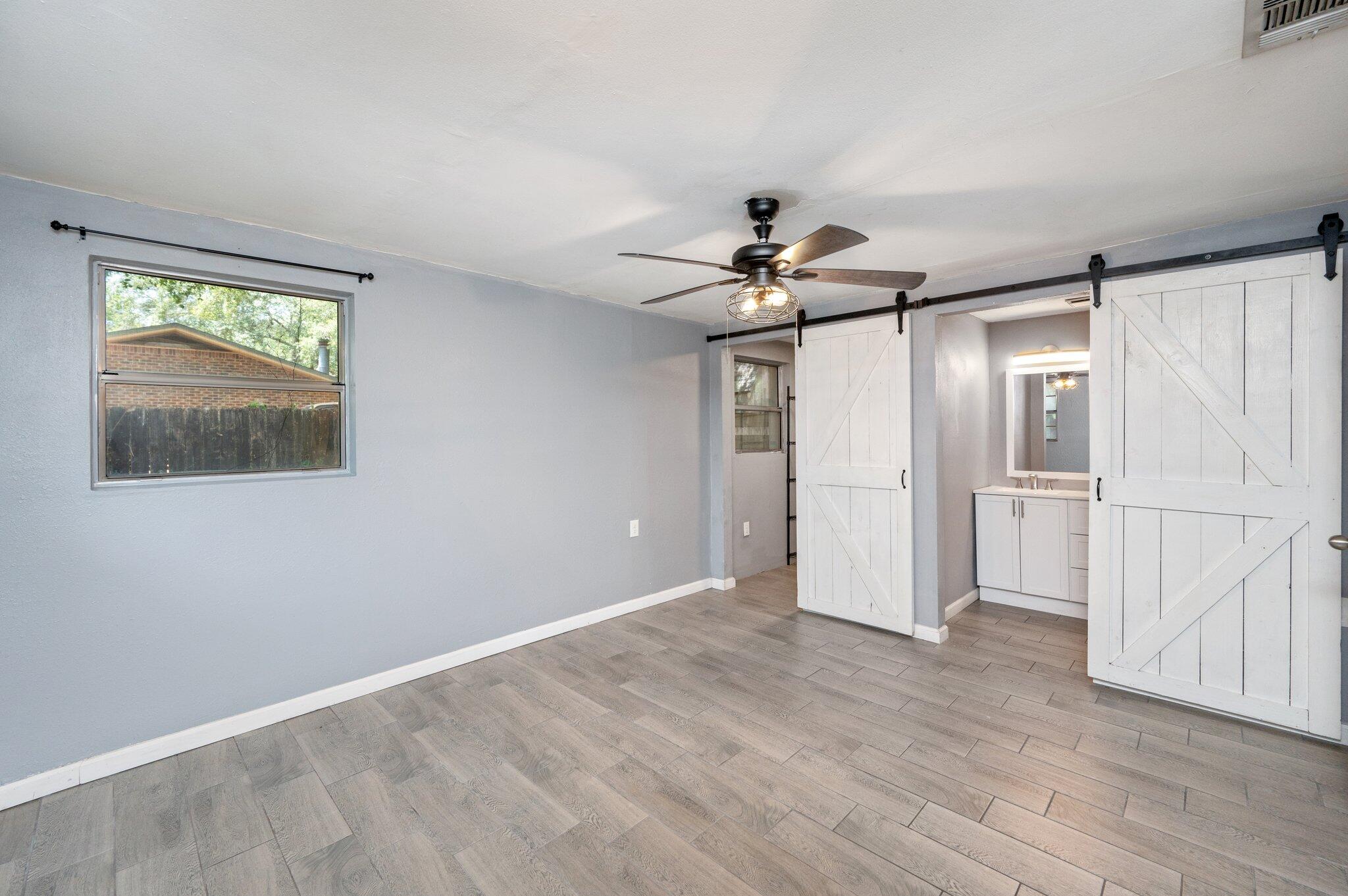 BRADYS S/D - Residential Lease