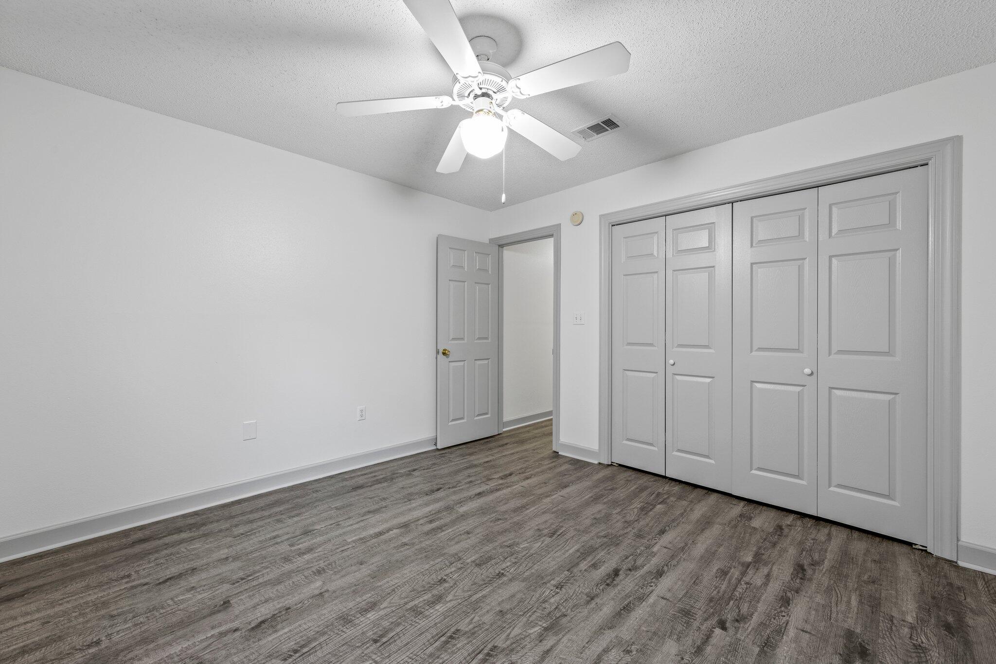 HUNTINGTON S/D PH 3 - Residential Lease