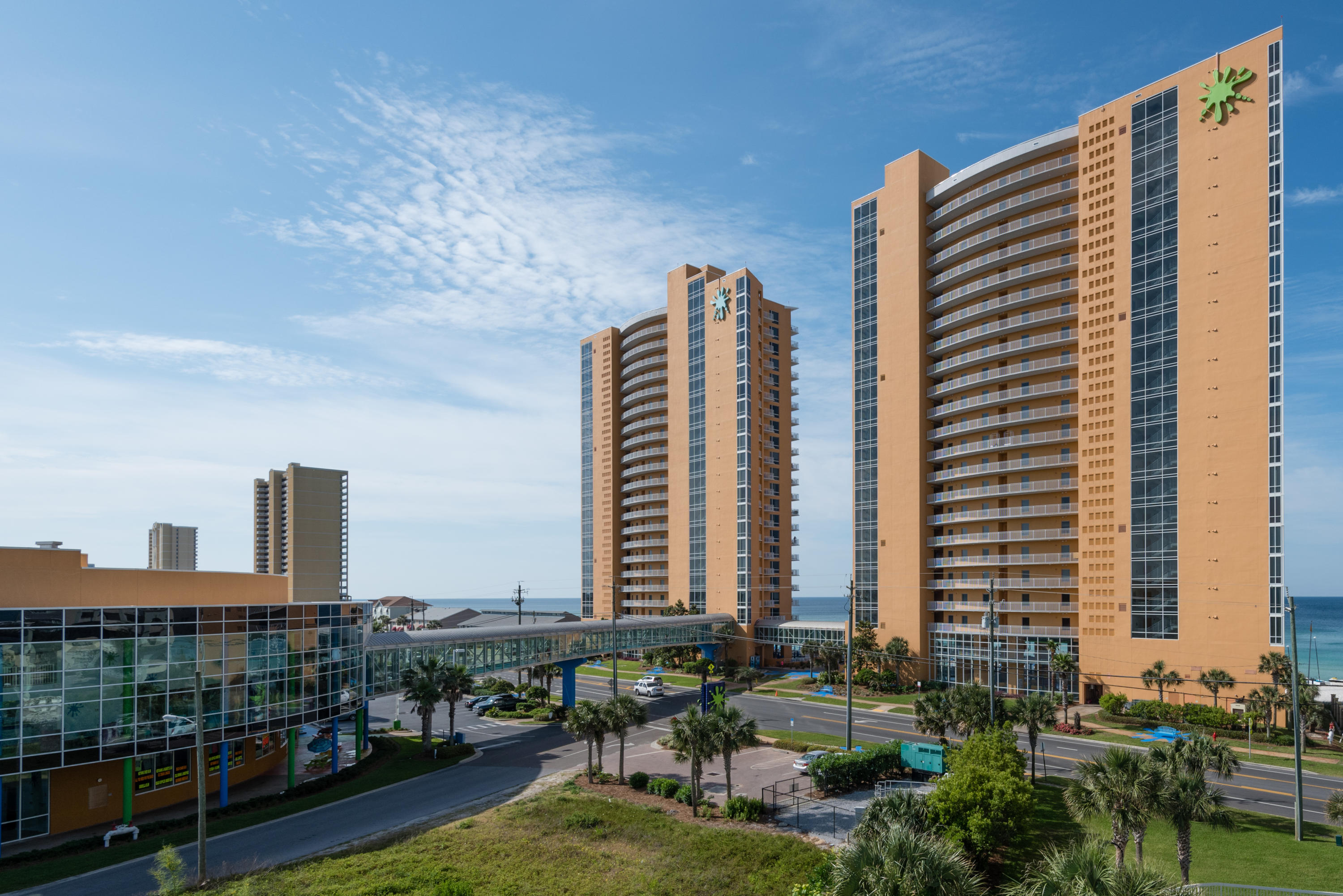 SPLASH CONDO - Residential