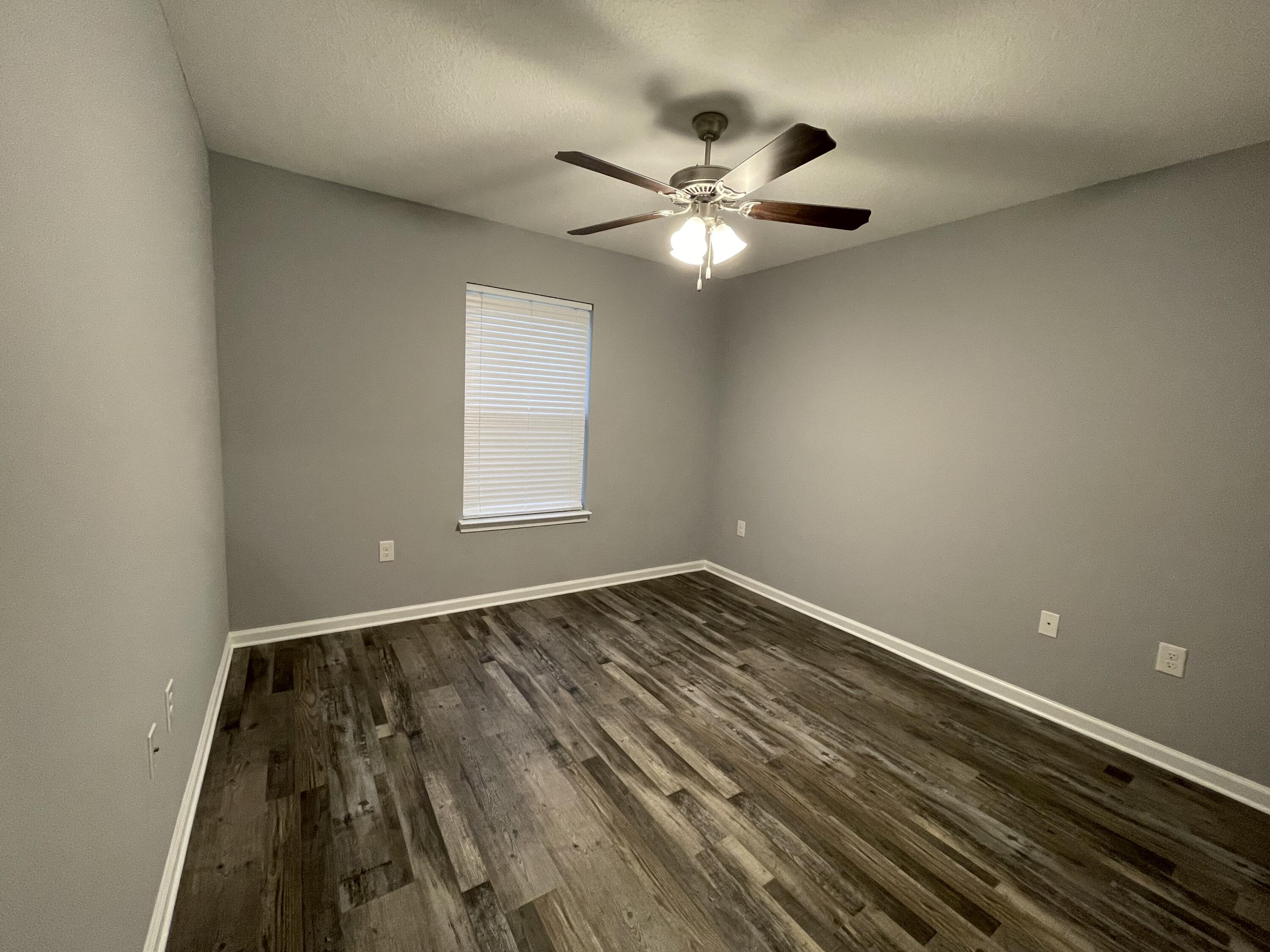 METES & BOUNDS - Residential Lease