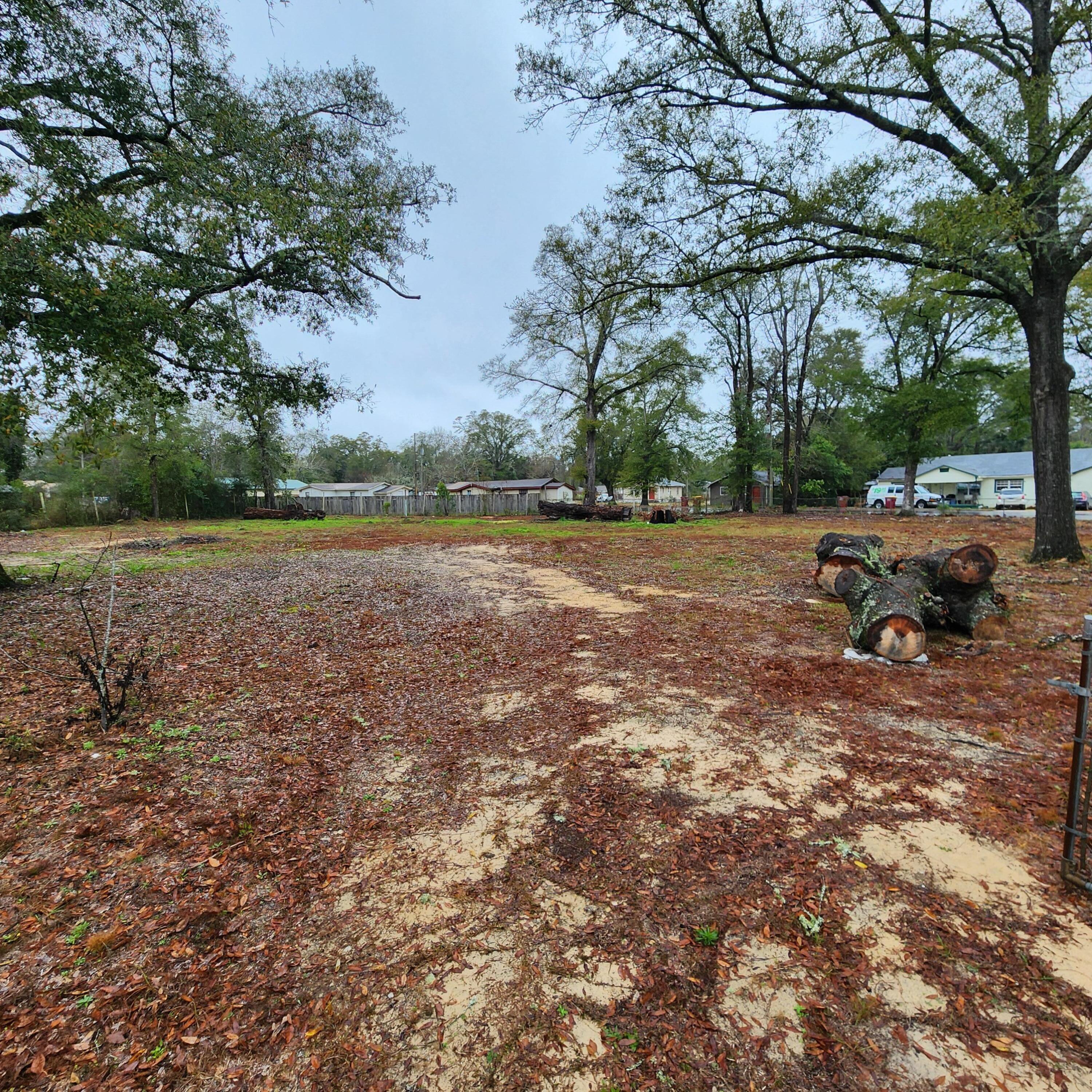 CRESTVIEW LOT 5 BLK 94 - Land