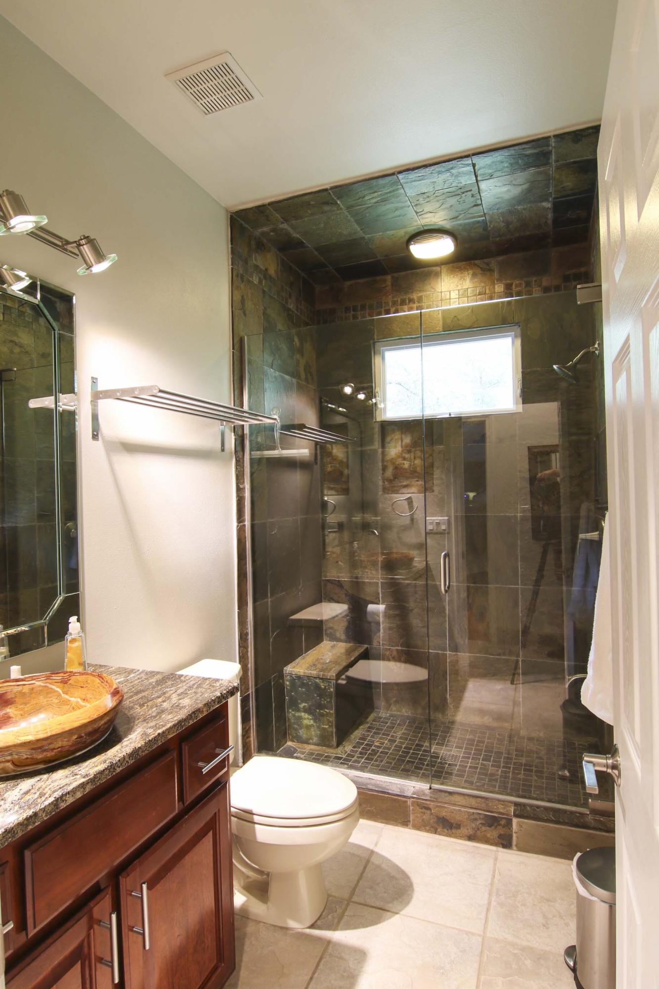 ROCKY BAYOU ESTATES 02 - Residential