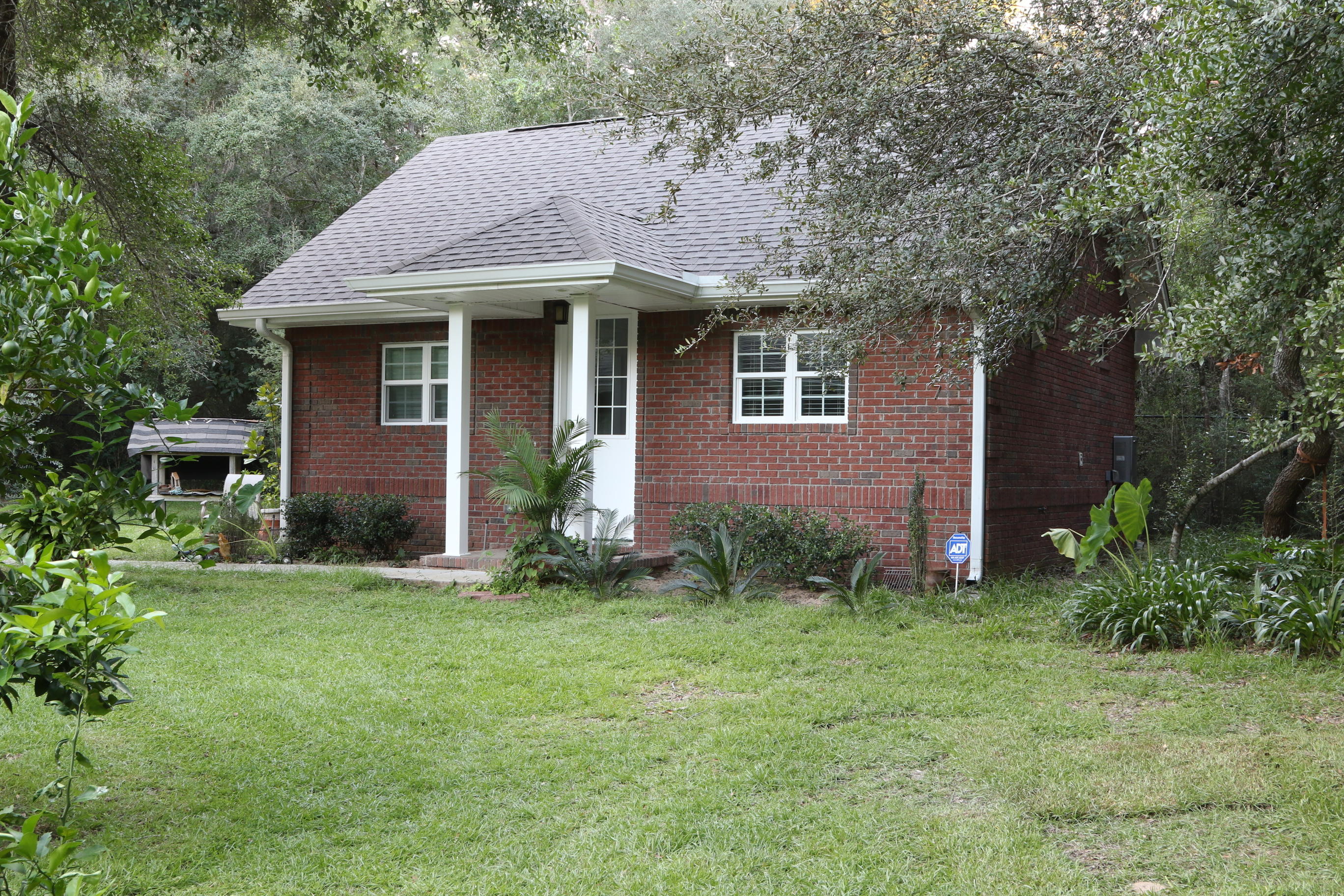 ROCKY BAYOU ESTATES 02 - Residential