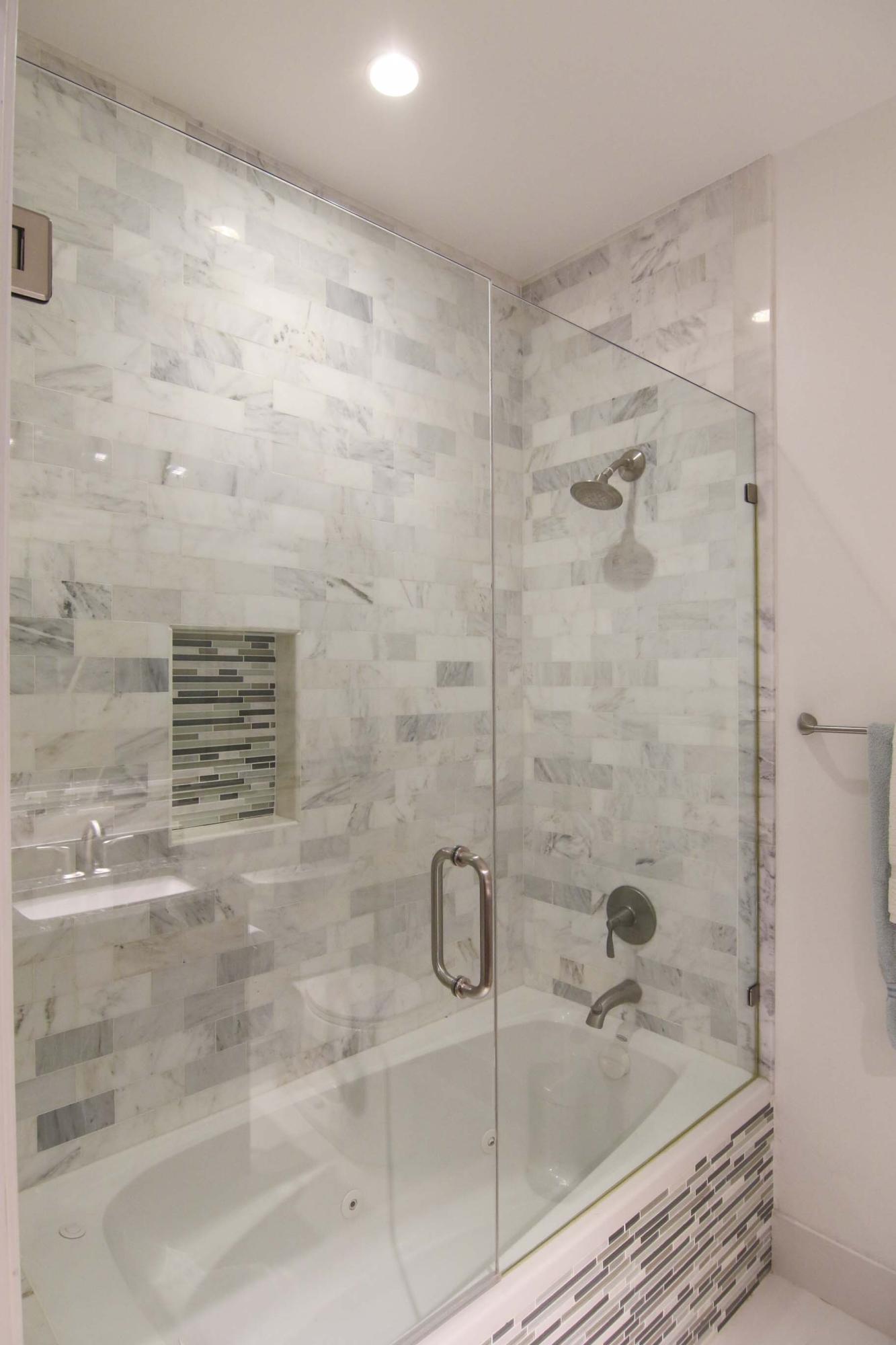 ROCKY BAYOU ESTATES 02 - Residential