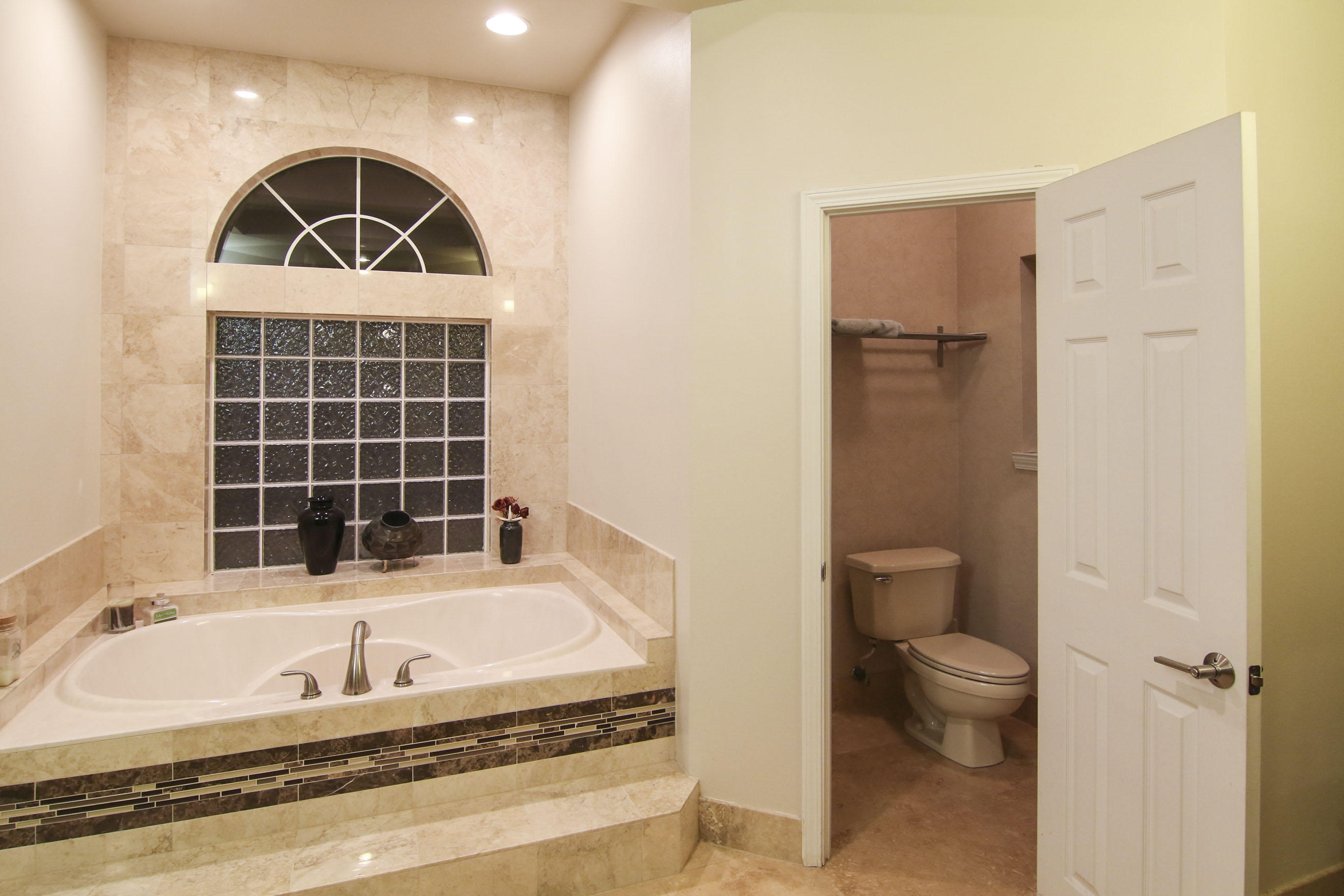 ROCKY BAYOU ESTATES 02 - Residential