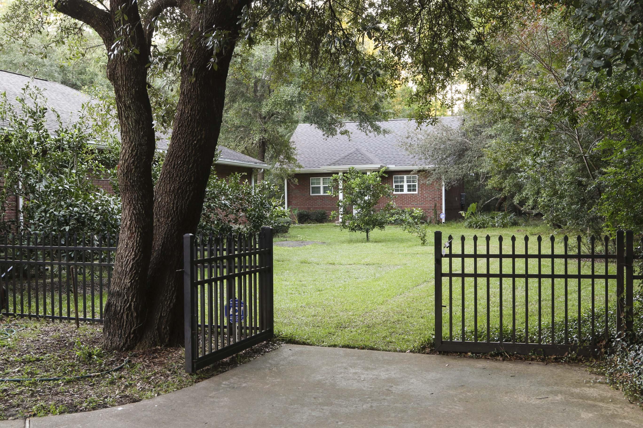 ROCKY BAYOU ESTATES 02 - Residential