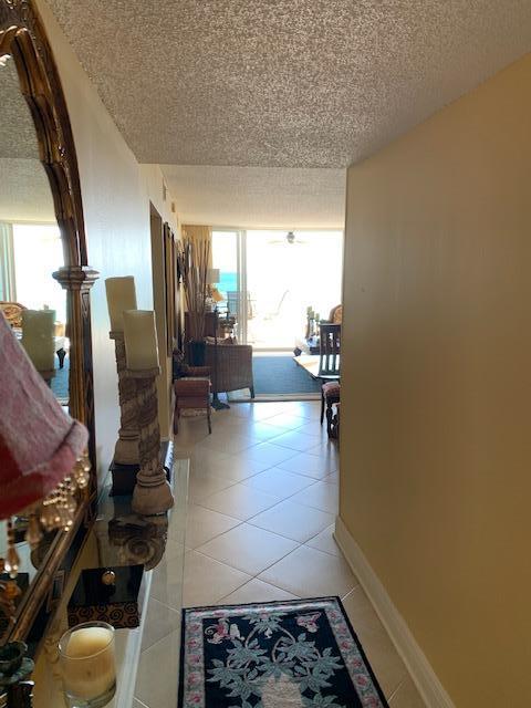 SHORELINE TOWERS 3 - Residential