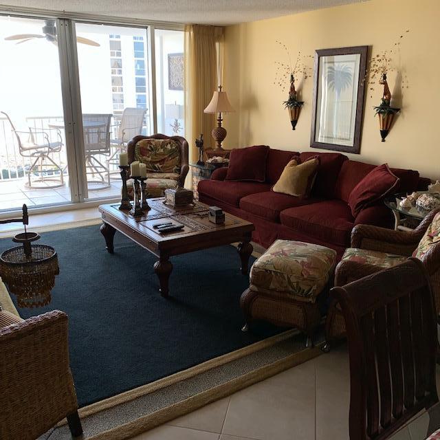 SHORELINE TOWERS 3 - Residential