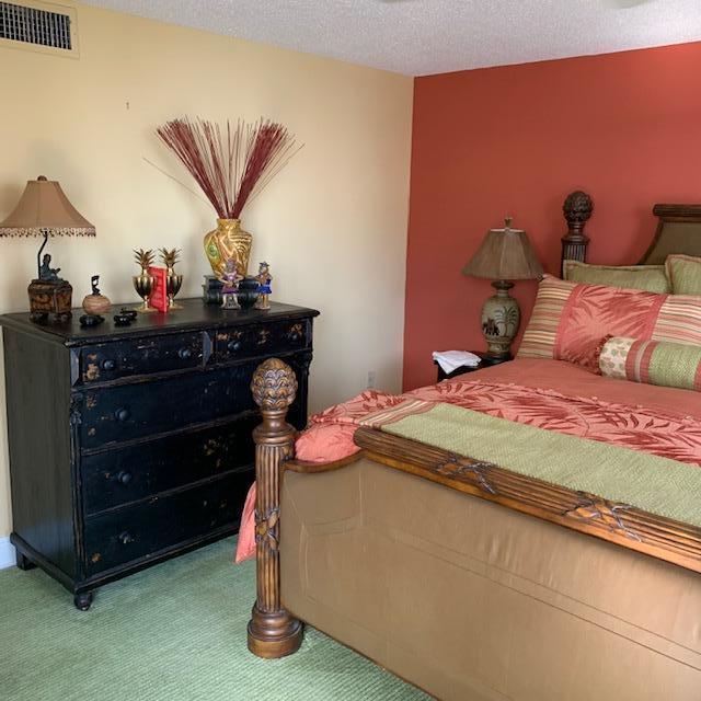 SHORELINE TOWERS 3 - Residential