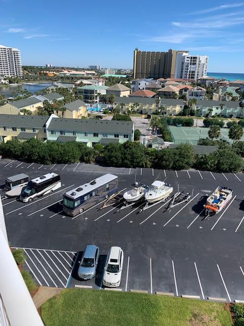 SHORELINE TOWERS 3 - Residential