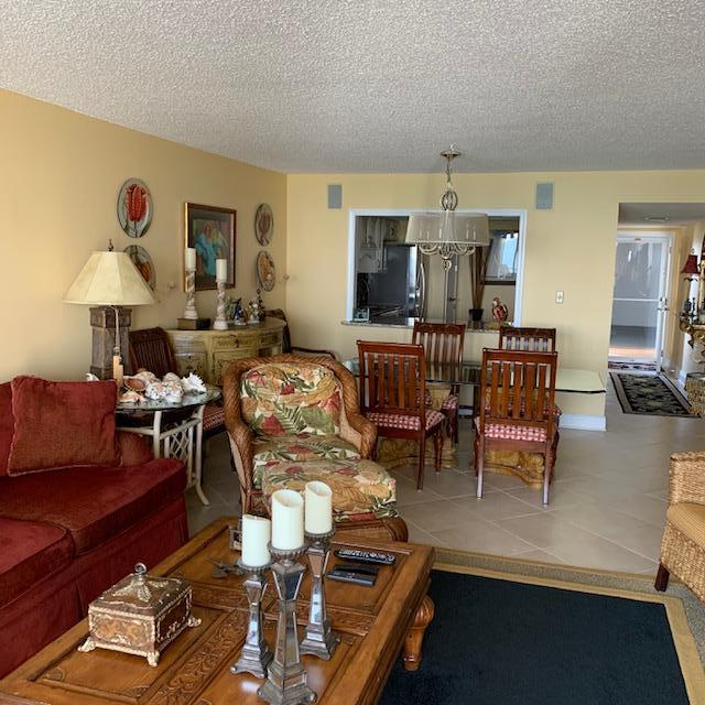 SHORELINE TOWERS 3 - Residential