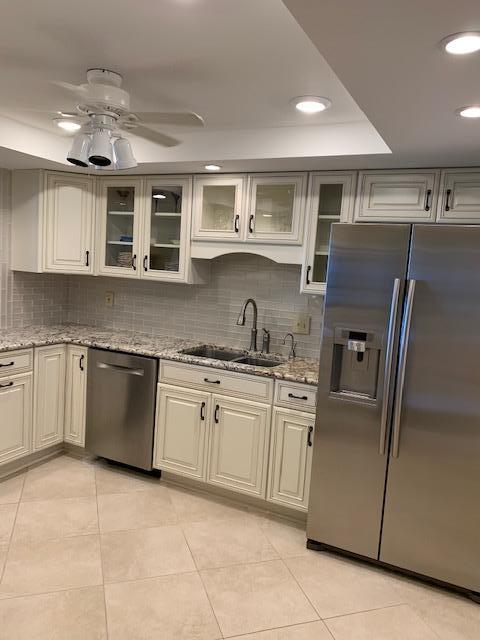 SHORELINE TOWERS 3 - Residential