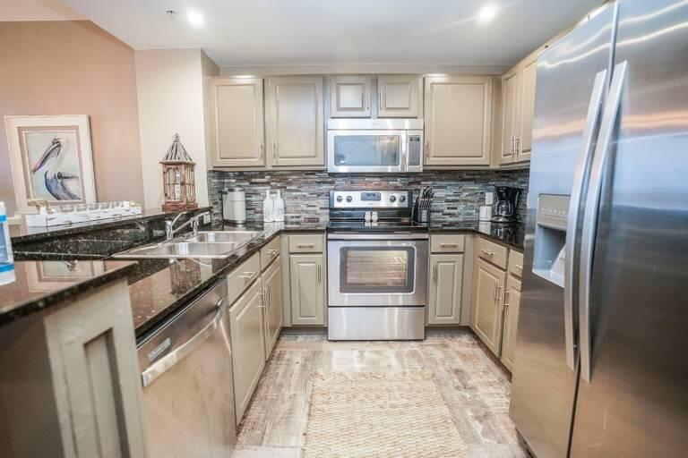 CALYPSO RESORT & TOWERS - Residential