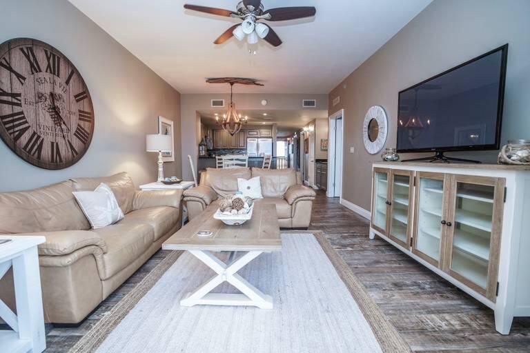 CALYPSO RESORT & TOWERS - Residential