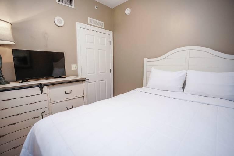 CALYPSO RESORT & TOWERS - Residential