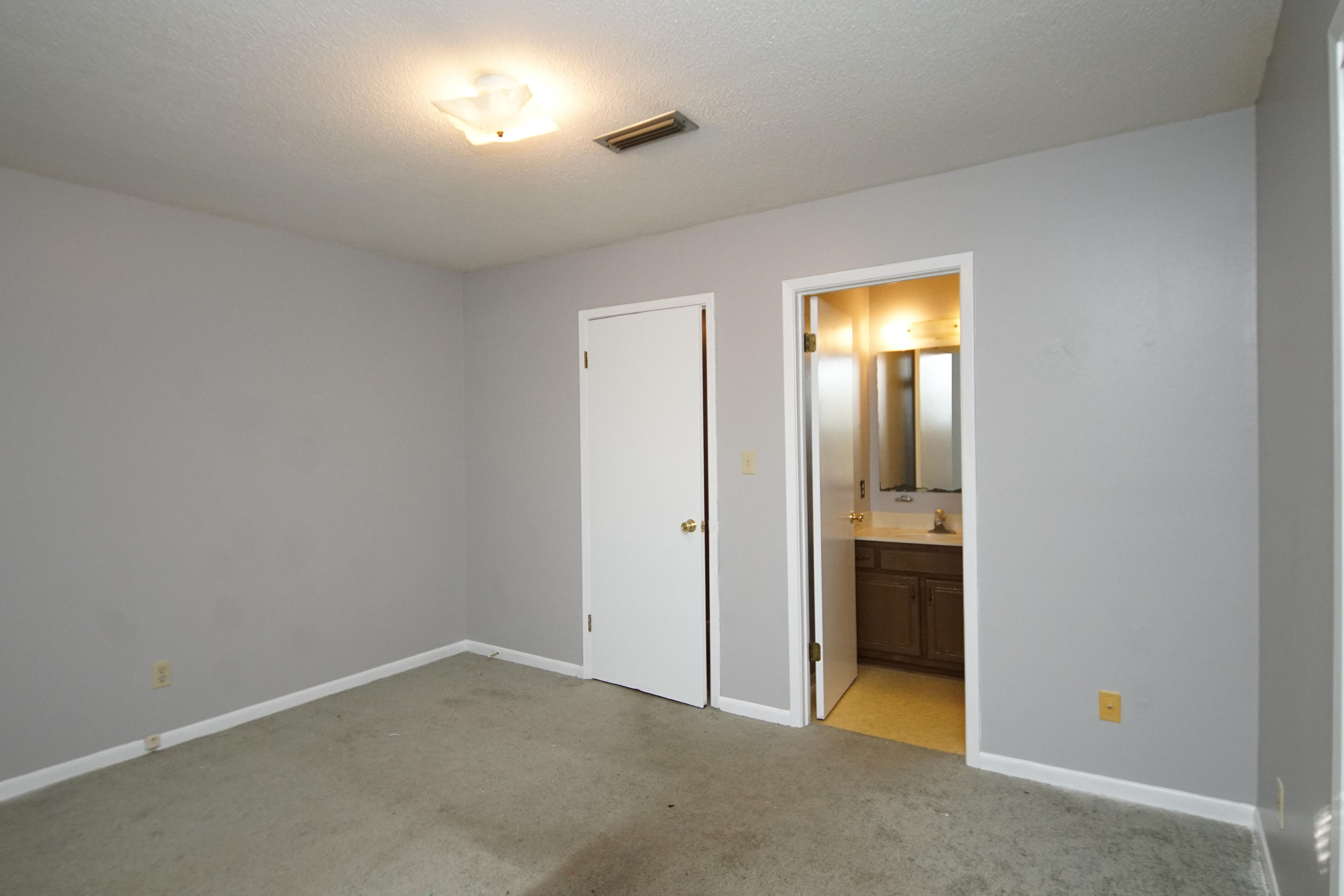 PARK VIEW T/H UNIT 7 - Residential